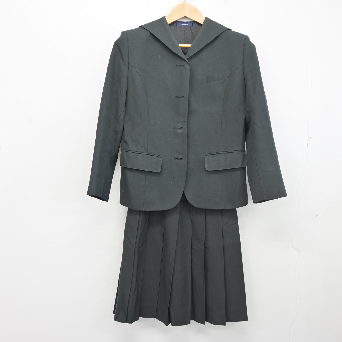 【中古】長崎県 佐世保北高等学校 女子制服 3点 (ブレザー・スカート) sf103892