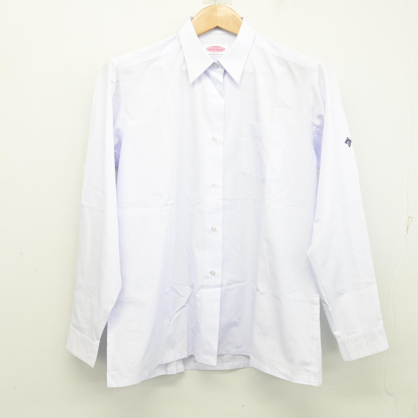 【中古】群馬県 伊勢崎商業高等学校 女子制服 2点 (ベスト・シャツ) sf103901