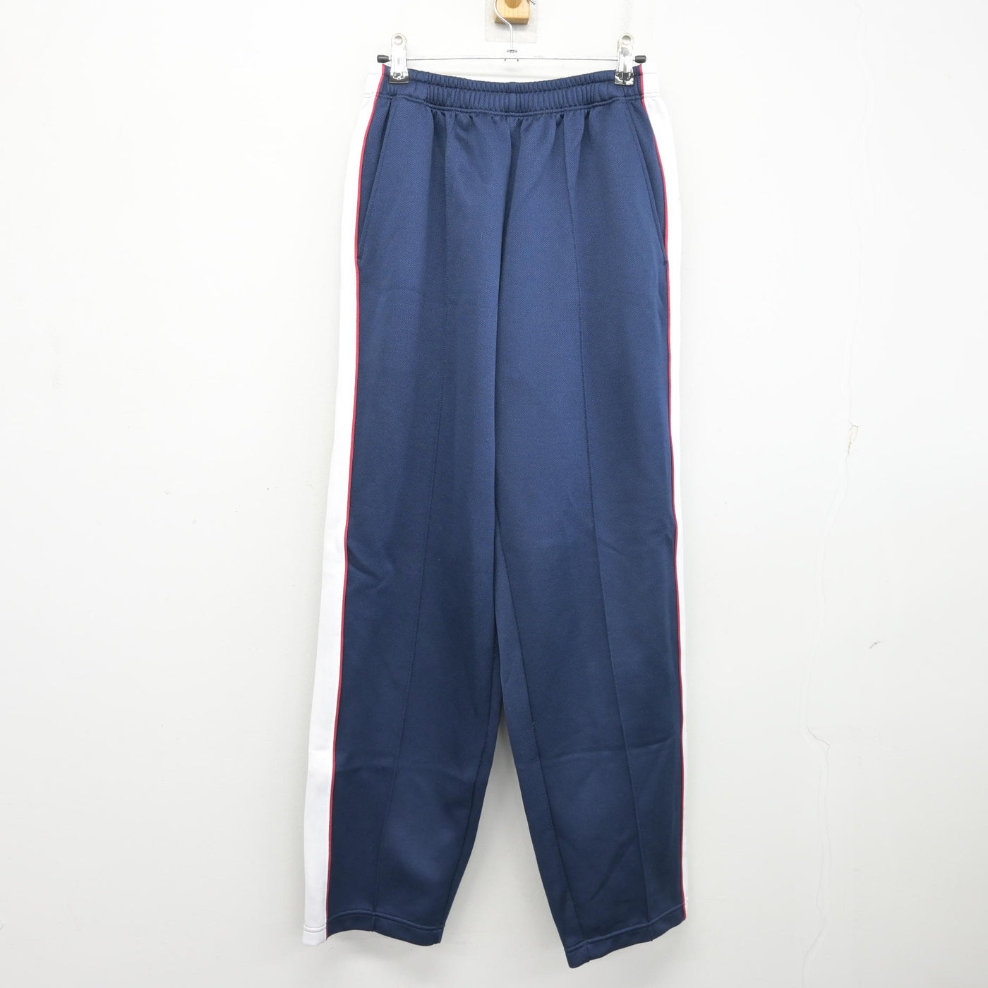 【中古】群馬県 伊勢崎商業高等学校 女子制服 3点 (ジャージ 上・体操服 上・ジャージ 下) sf103903
