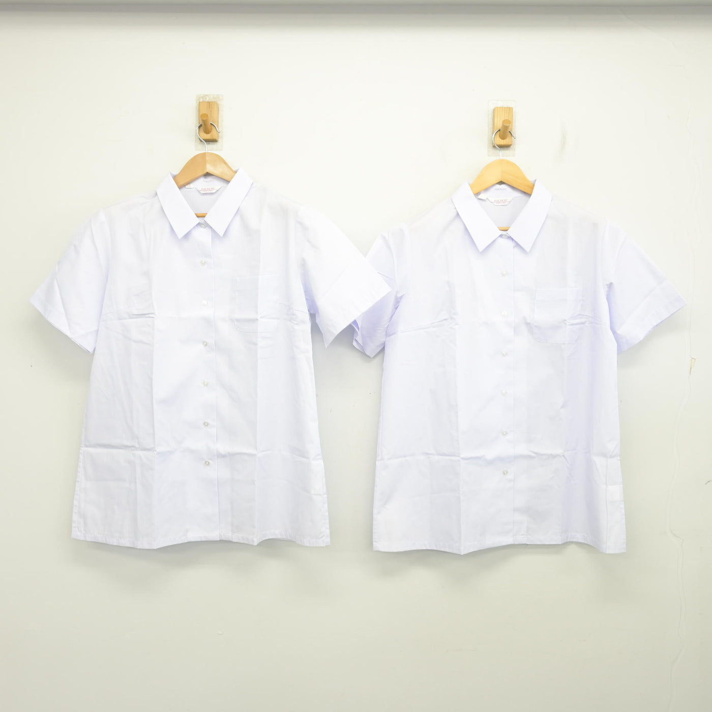 【中古】宮城県 尚絅学院中学校・高等学校 女子制服 2点 (シャツ) sf103916