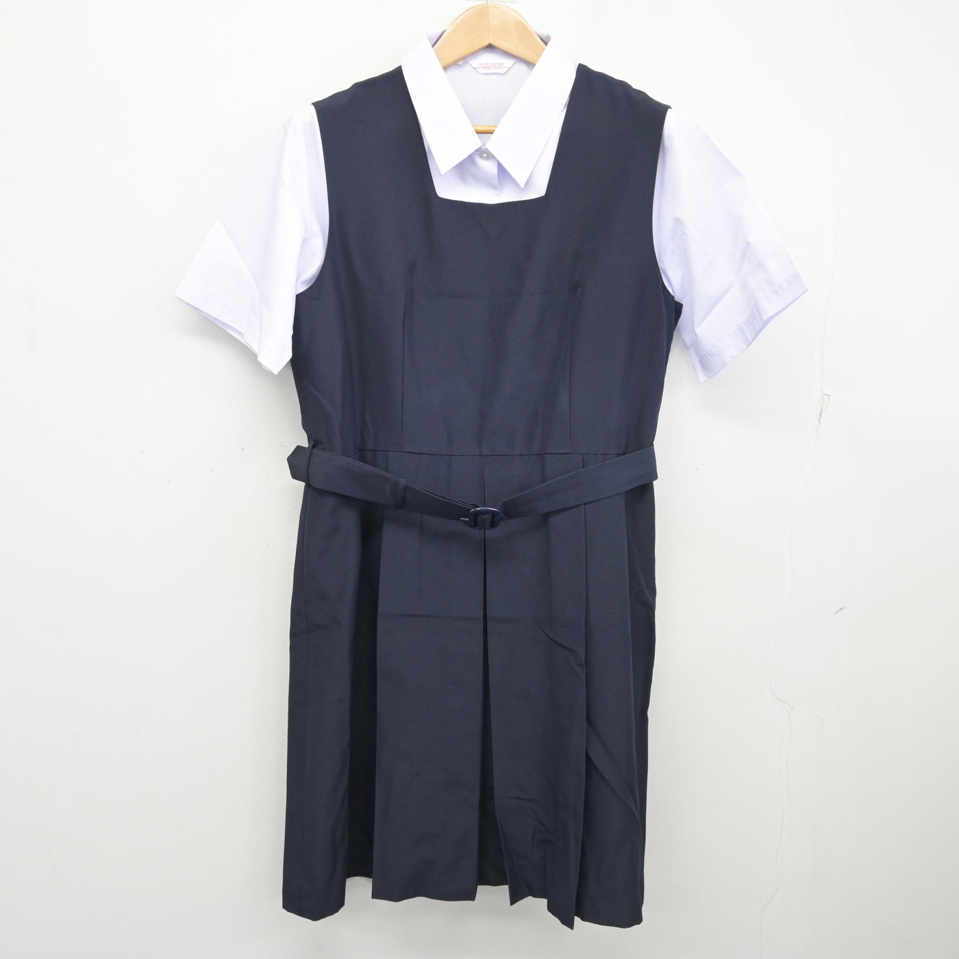 【中古】宮城県 尚絅学院中学校・高等学校 女子制服 2点 (シャツ・ジャンパースカート) sf103917