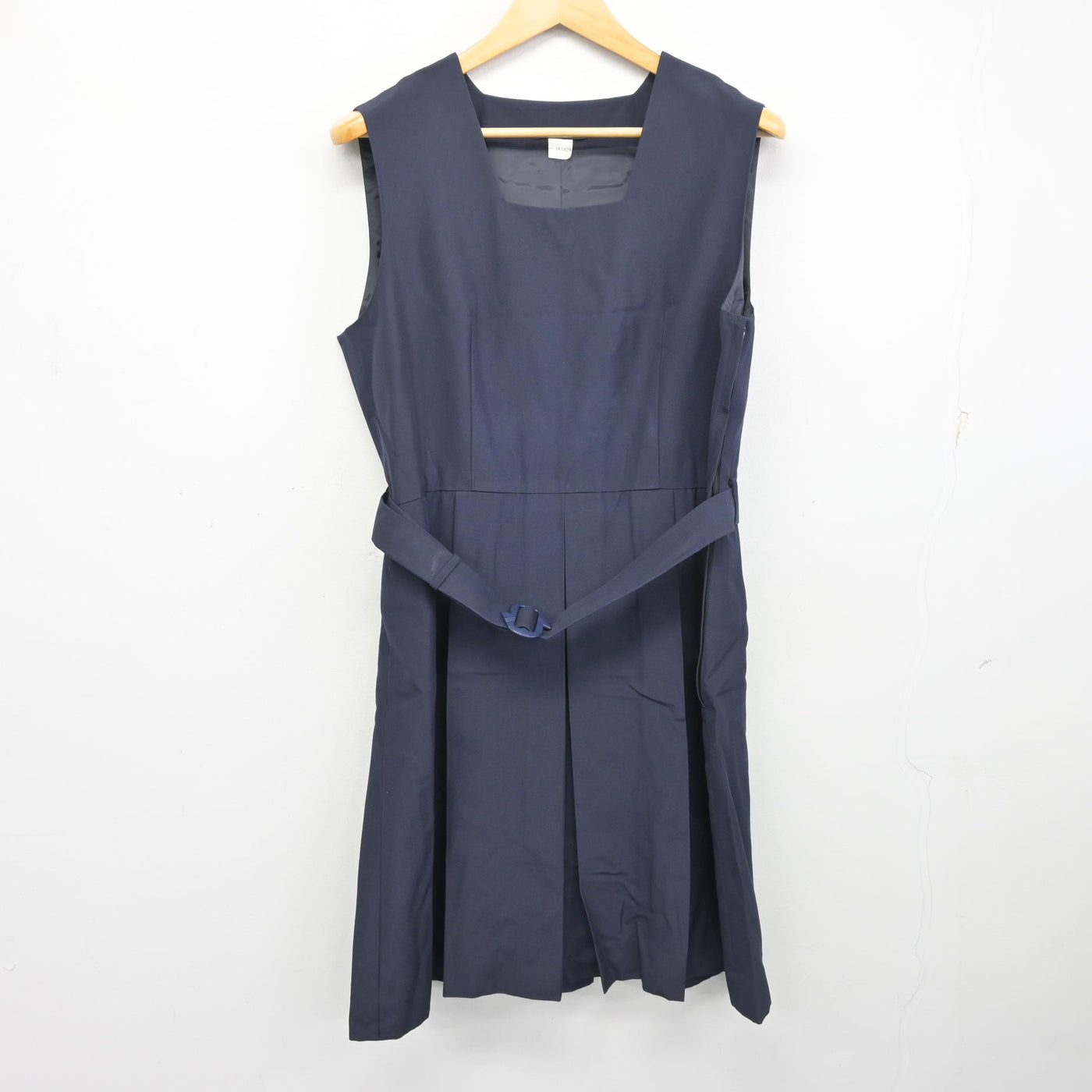 【中古】宮城県 尚絅学院中学校・高等学校 女子制服 2点 (シャツ・ジャンパースカート) sf103917