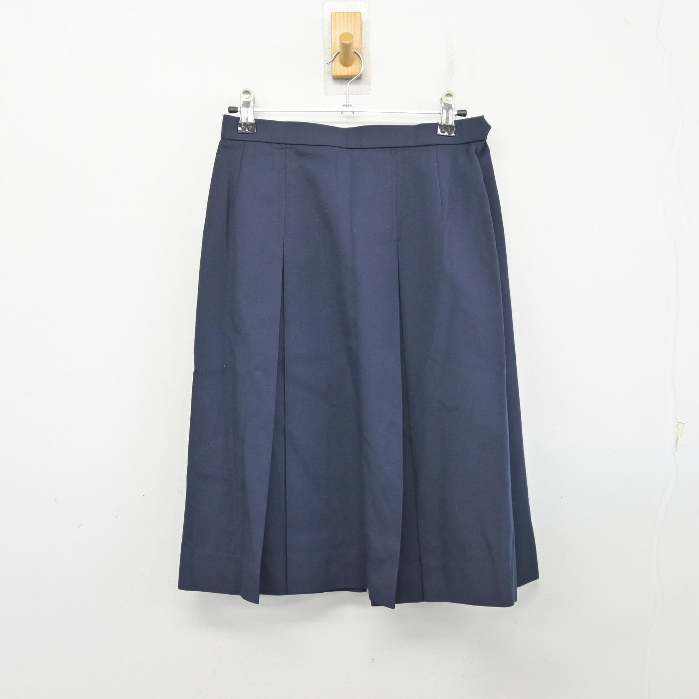 【中古】埼玉県 伊奈学園総合高等学校 女子制服 4点 (ブレザー・スカート) sf103936