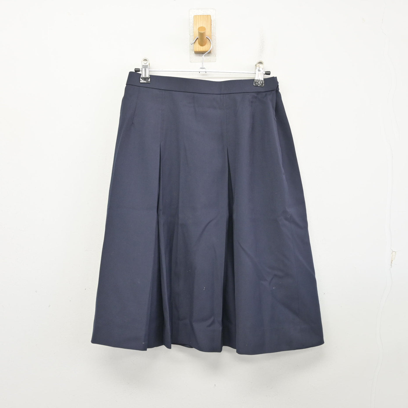 【中古】埼玉県 伊奈学園総合高等学校 女子制服 2点 (シャツ・スカート) sf103938