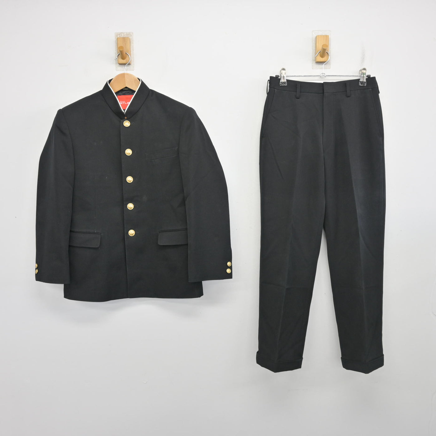 【中古】広島県 三和中学校 男子制服 2点 (学ラン・ズボン) sf103939