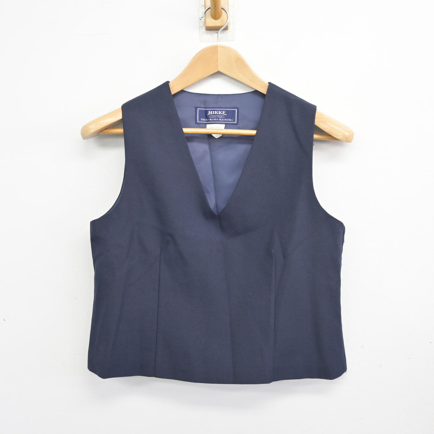 【中古】埼玉県 朝霞第三中学校 女子制服 3点 (ブレザー・ベスト・スカート) sf103948