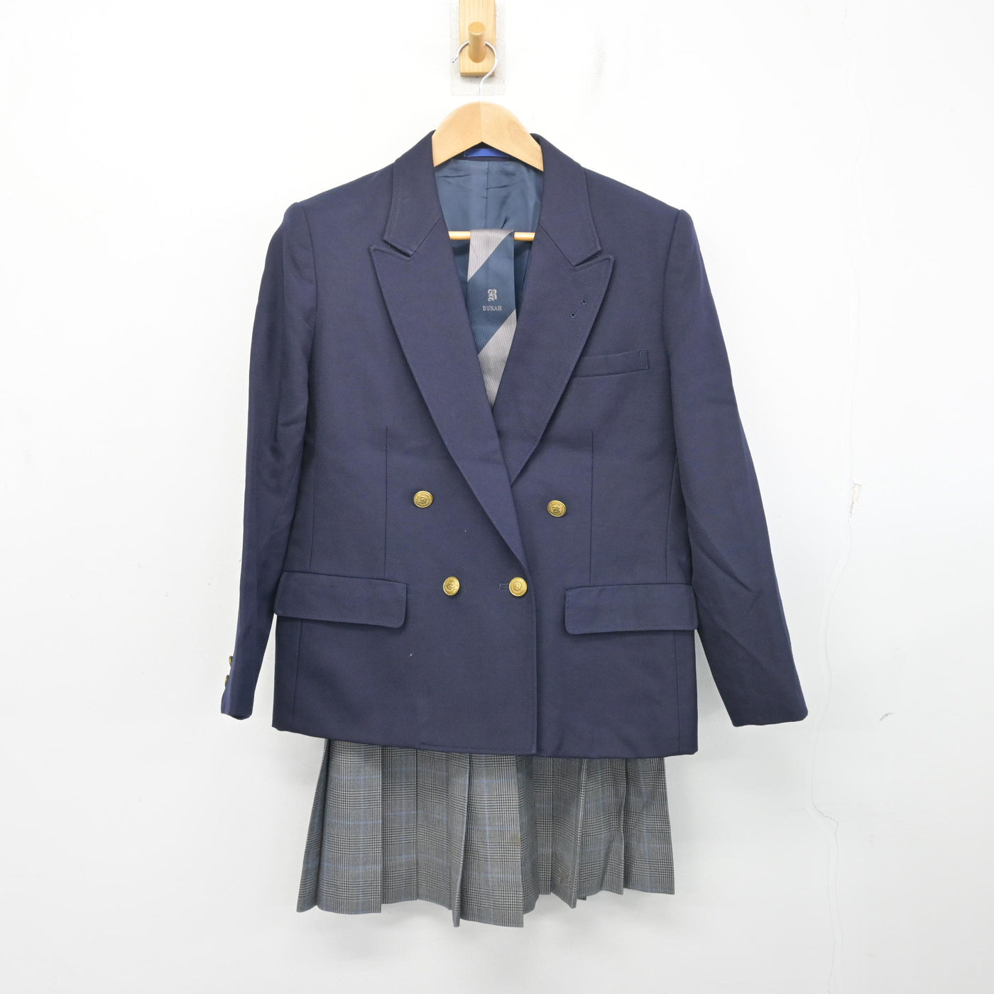【中古】埼玉県 武南高等学校 女子制服 3点 (ブレザー・スカート) sf103953