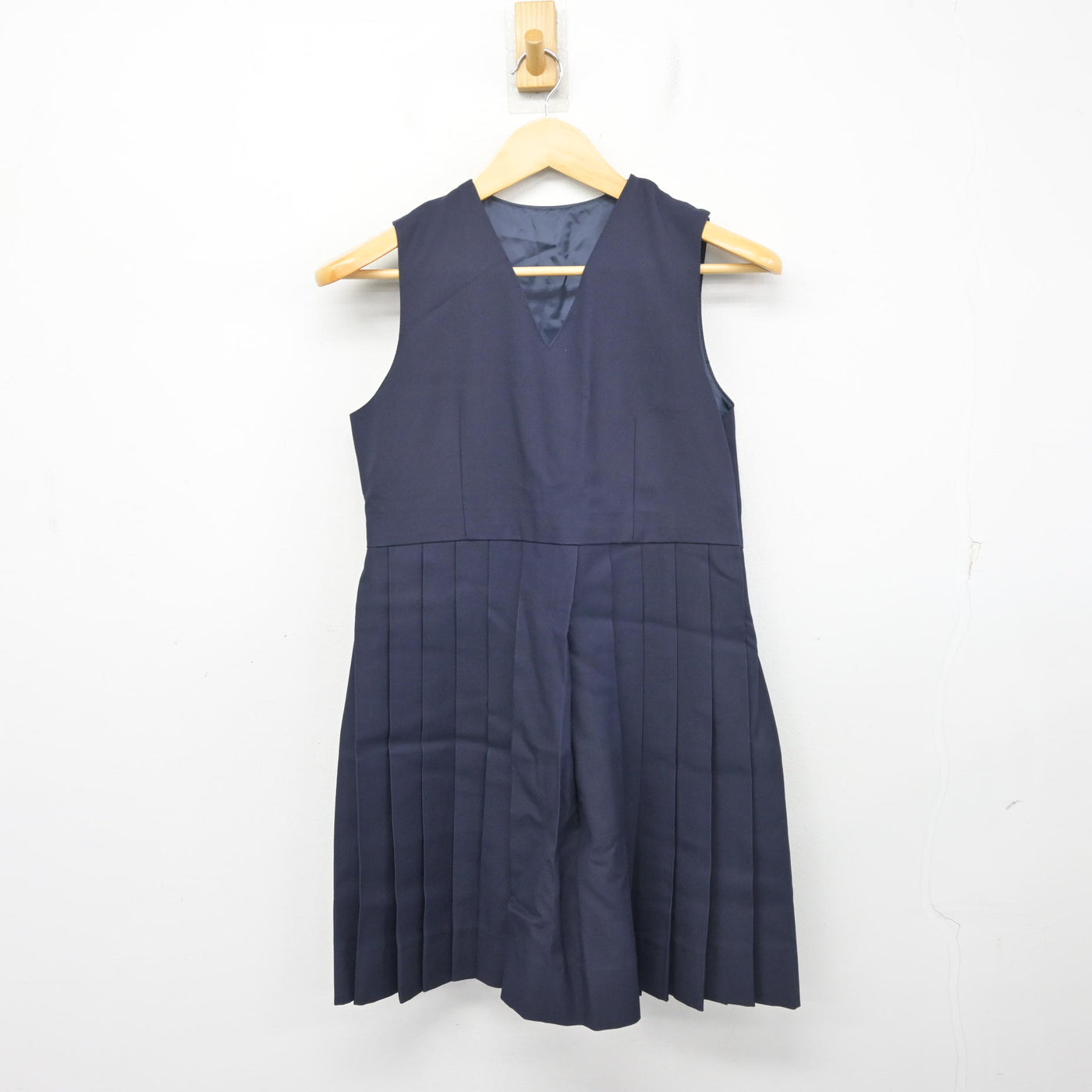 【中古】東京都 鷗友学園女子中学高等学校/旧制服 女子制服 4点 (ブレザー・シャツ・ジャンパースカート) sf103963