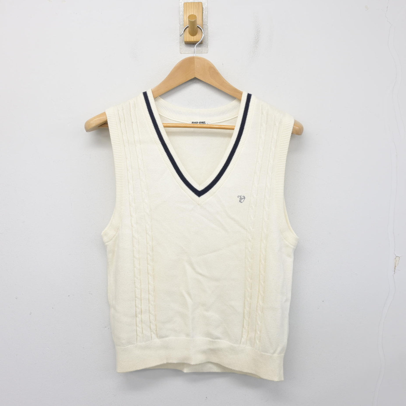 【中古】東京都 三鷹市立第五中学校 女子制服 2点 (ブレザー・ニットベスト) sf103973