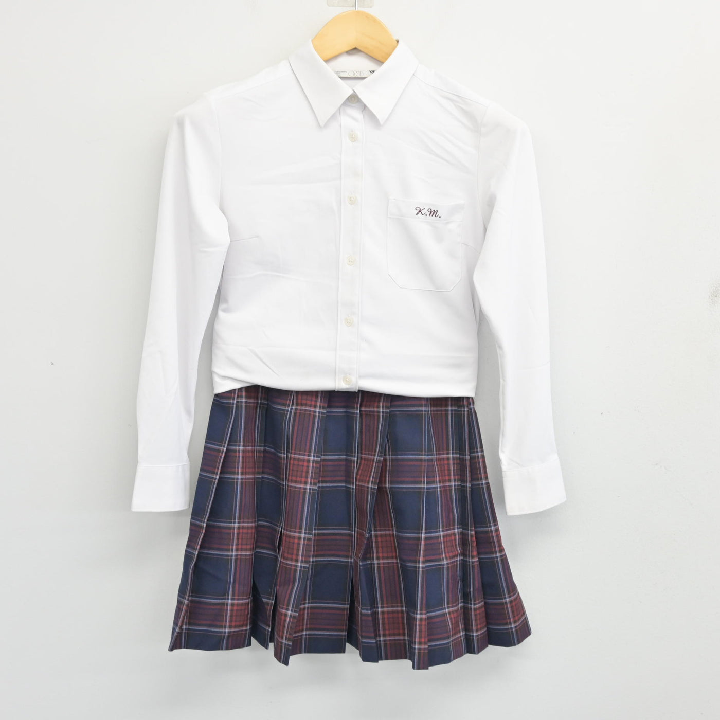 【中古】京都府 京都明徳高等学校 女子制服 2点 (シャツ・スカート) sf103984