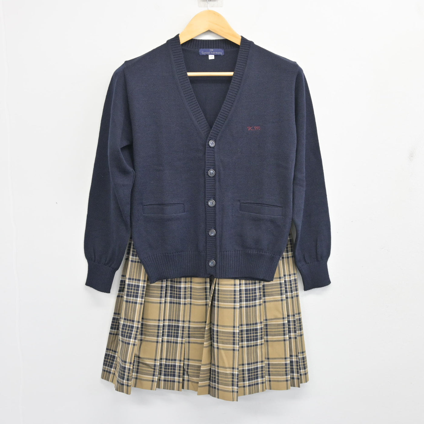 【中古】京都府 京都明徳高等学校 女子制服 2点 (ニット・スカート) sf103985