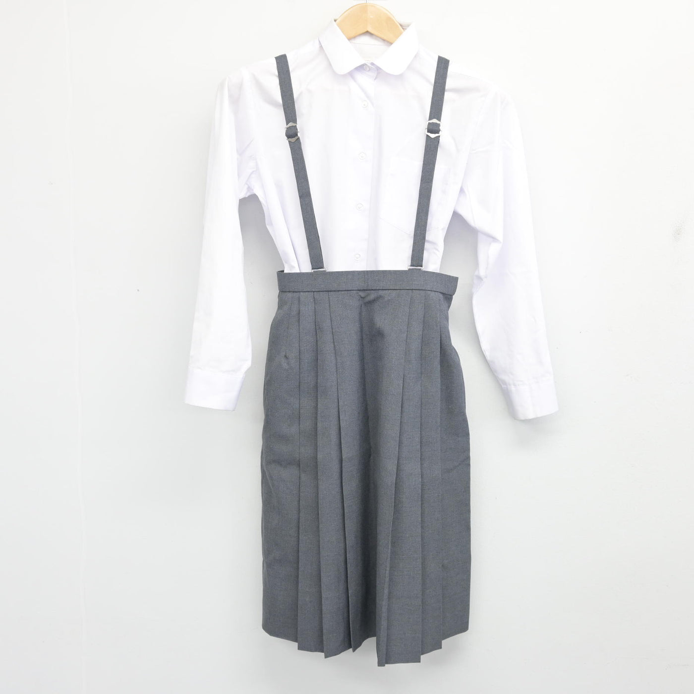 【中古】兵庫県 野々池中学校 女子制服 2点 (シャツ・スカート) sf104007