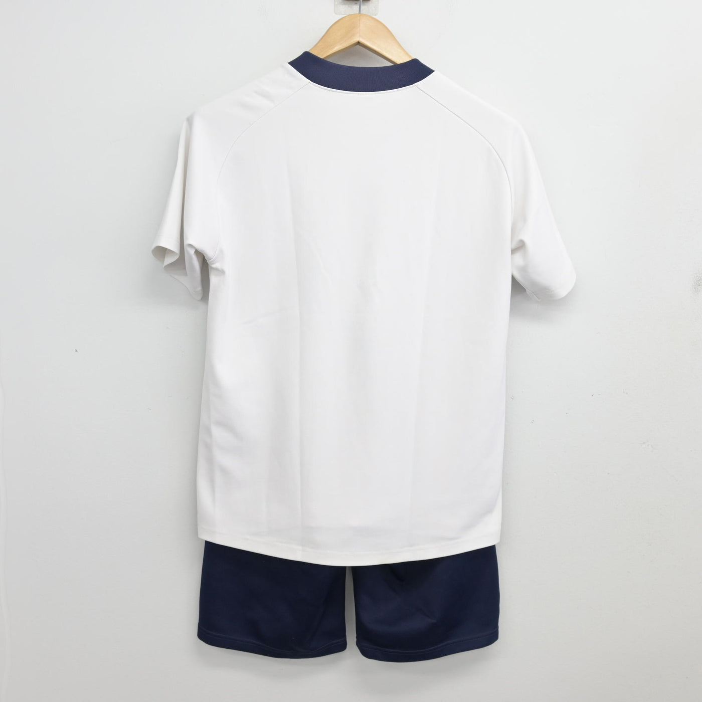 【中古】兵庫県 野々池中学校 女子制服 2点 (体操服 上・体操服 下) sf104008