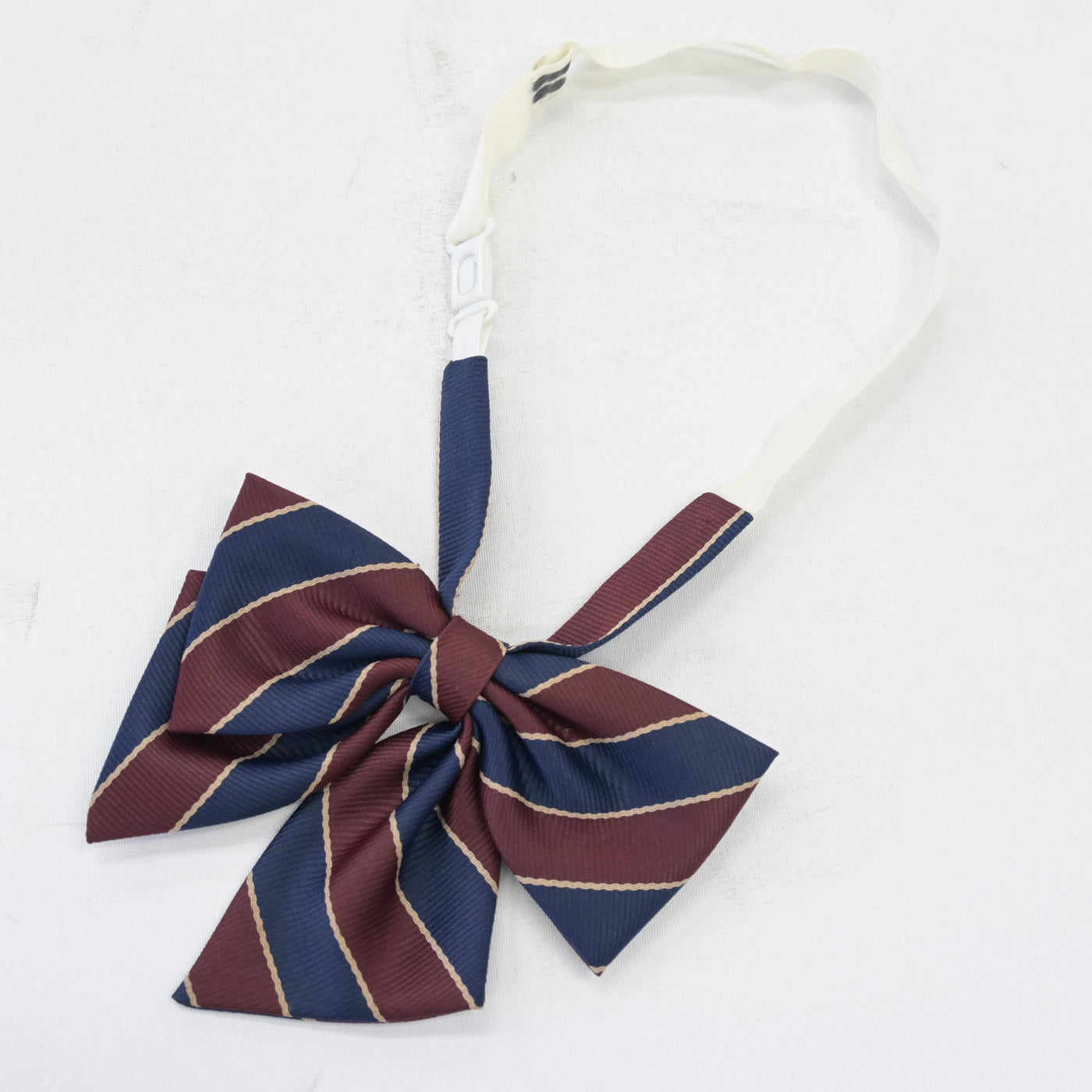 【中古】島根県 石見智翠館高等学校 女子制服 3点 (ブレザー・スカート) sf104012