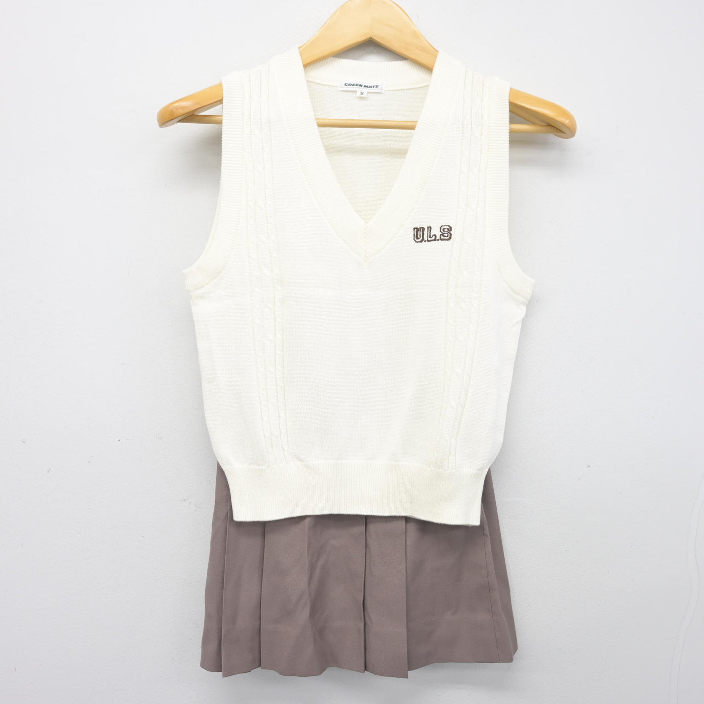 【中古】埼玉県 青山学院大学系属 浦和ルーテル学院小学校 女子制服 2点 (ニットベスト・スカート) sf104016