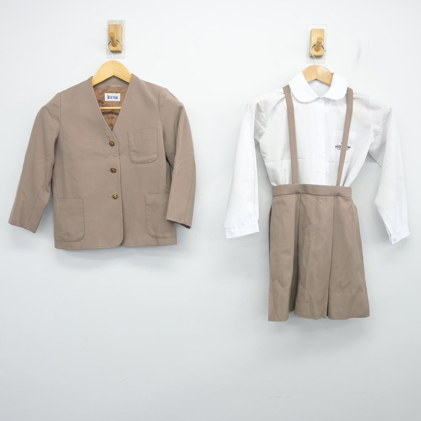 【中古】埼玉県 青山学院大学系属 浦和ルーテル学院小学校 女子制服 3点 (ブレザー・シャツ・スカート) sf104018