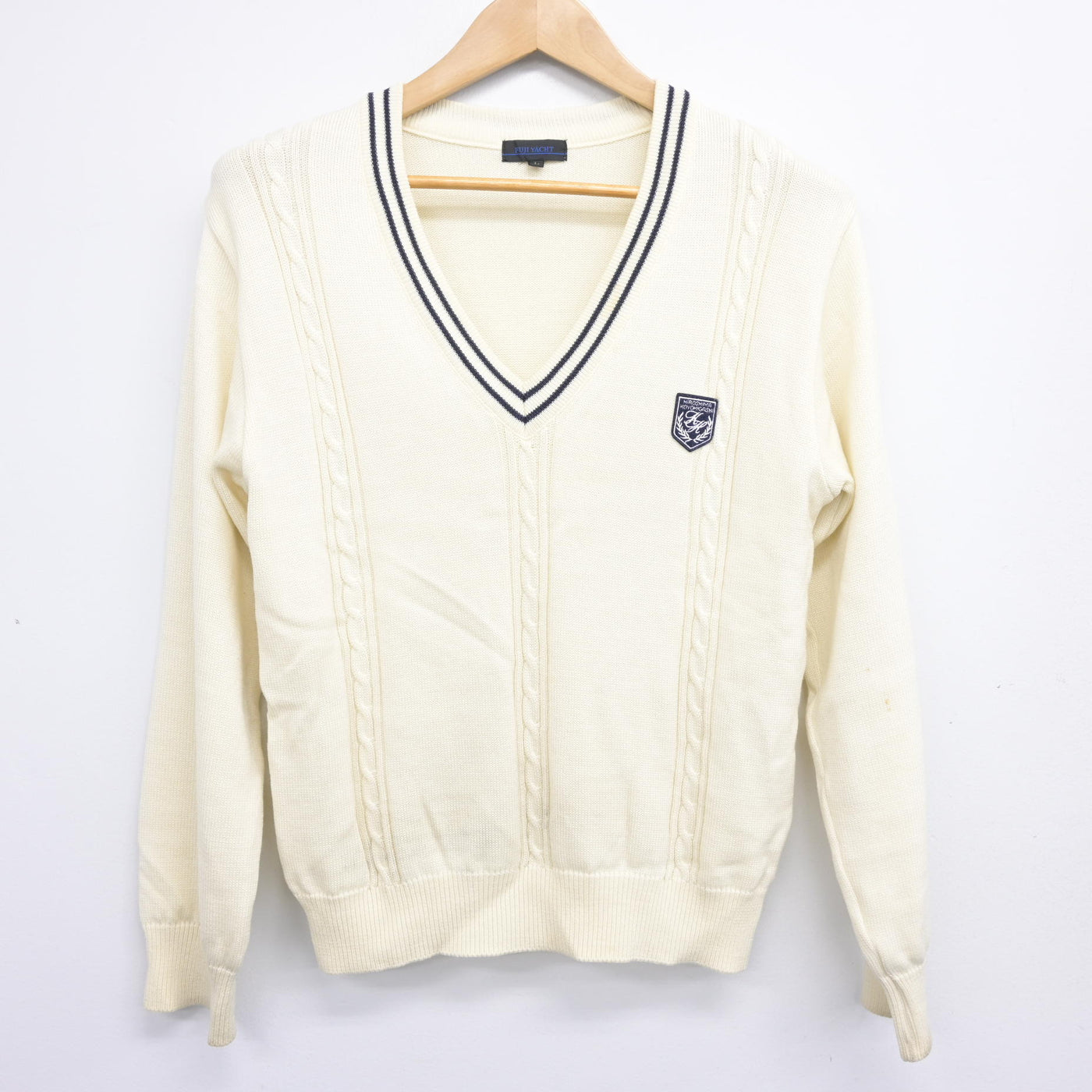 【中古】広島県 高陽東高等学校 女子制服 2点 (ニット・シャツ) sf104037