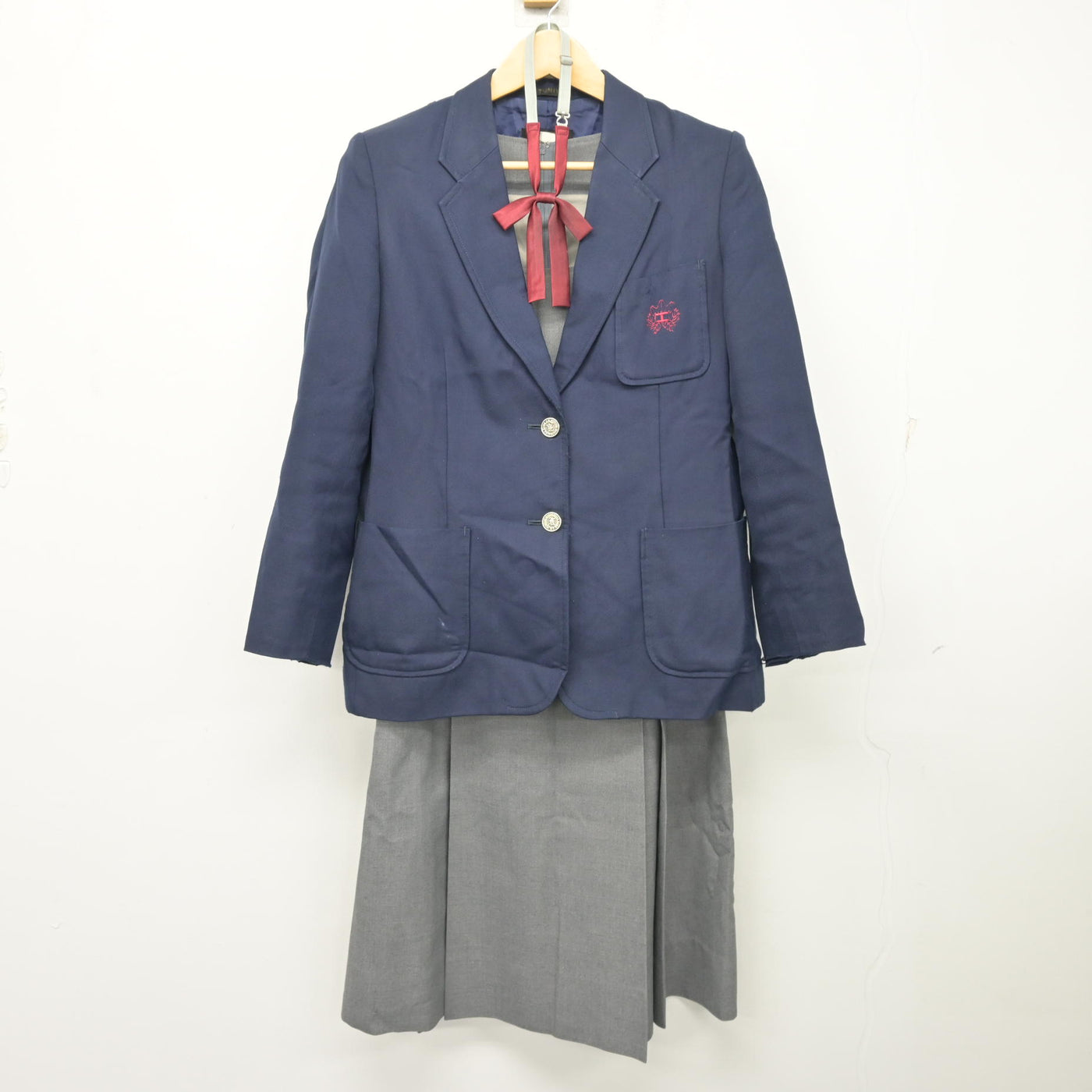 【中古】広島県 可部中学校 女子制服 3点 (ブレザー・ジャンパースカート) sf104042