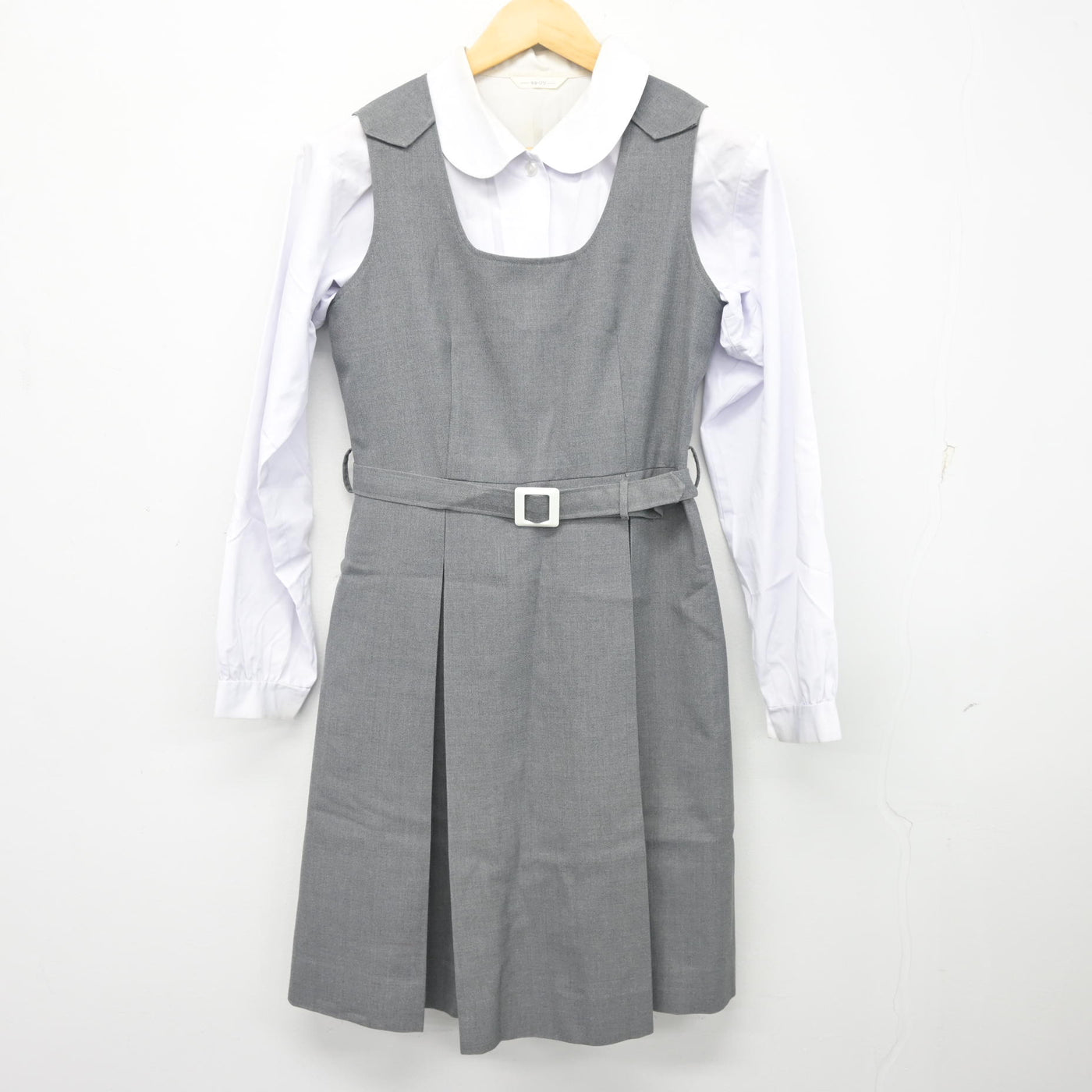 【中古】広島県 可部中学校 女子制服 2点 (シャツ・ジャンパースカート) sf104043