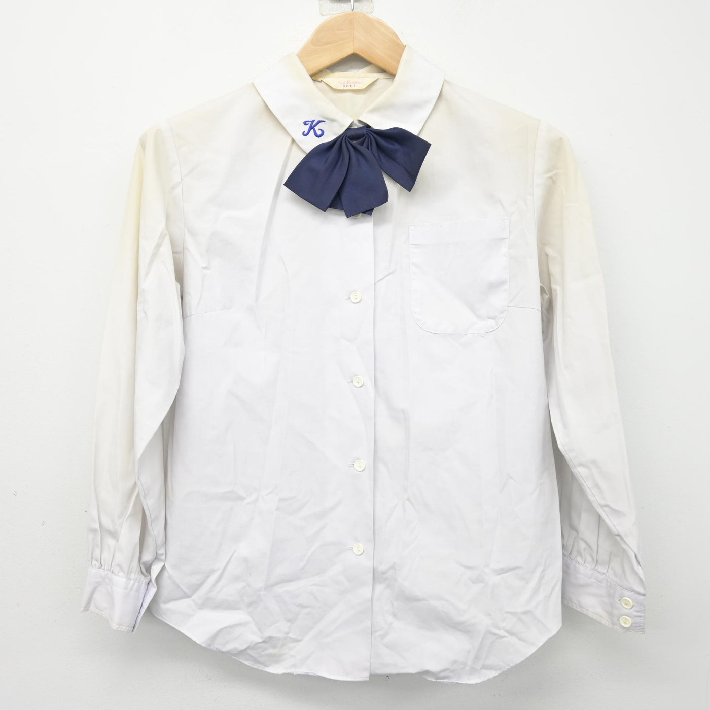 【中古】熊本県 熊本中央高等学校/旧制服 女子制服 4点 (ブレザー・ニット・シャツ) sf104052