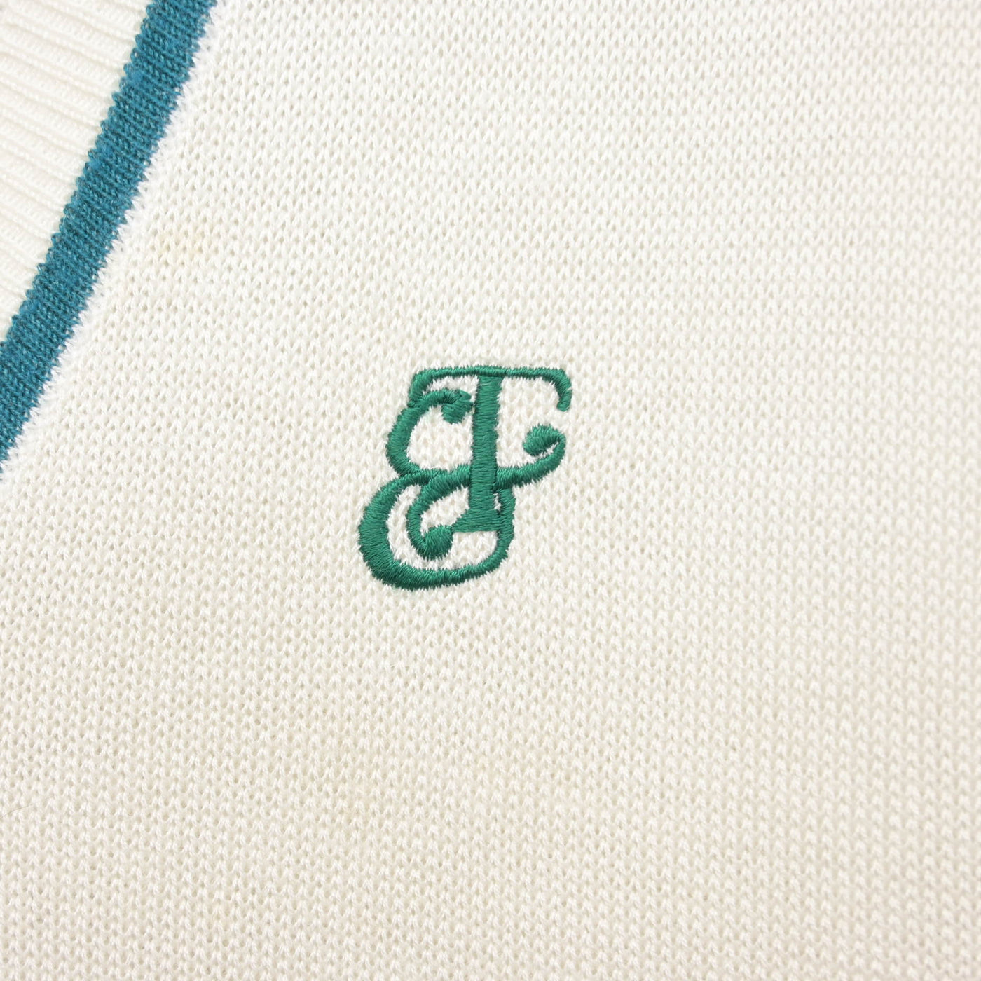 【中古】茨城県 江戸川学園取手高等学校 女子制服 2点 (ニットベスト・ニット) sf104057