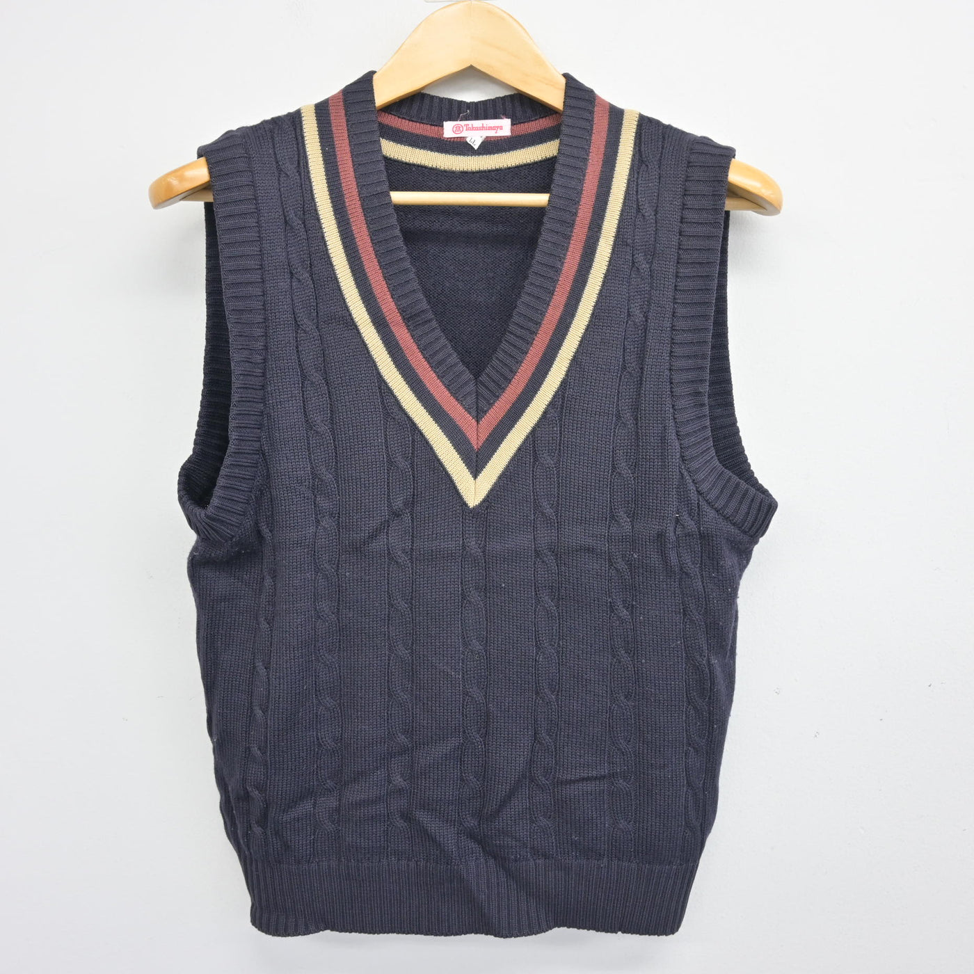 【中古】福井県 福井工業大学附属福井高等学校 女子制服 2点 (ニットベスト・シャツ) sf104059