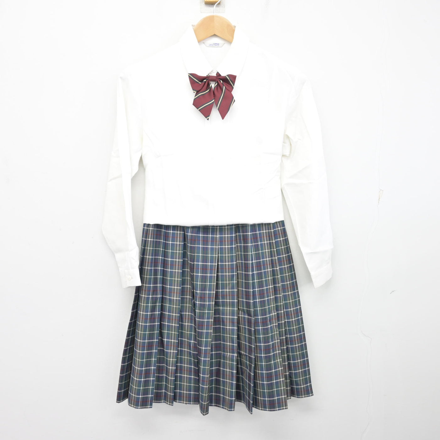 【中古】宮崎県 宮崎日本大学中学校/旧制服 女子制服 4点 (ブレザー・シャツ・スカート) sf104068