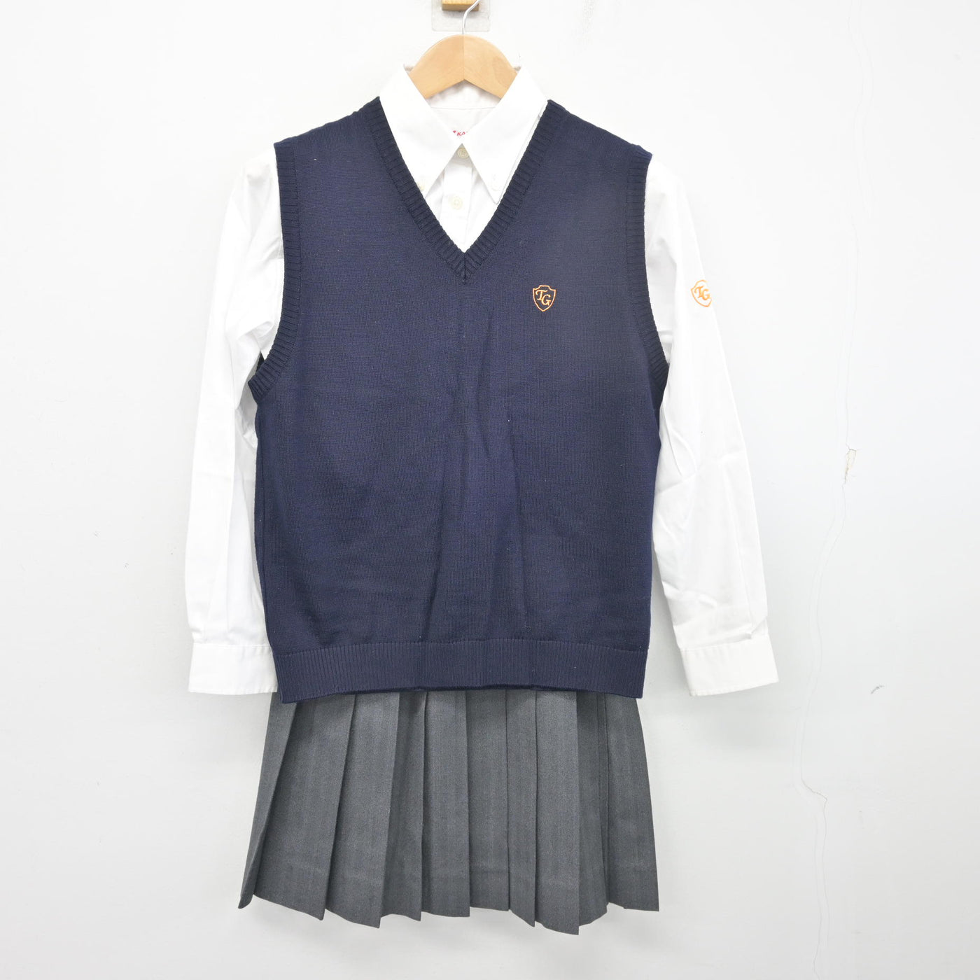 【中古】神奈川県 立花学園高等学校 女子制服 4点 (ブレザー・ニットベスト・シャツ・スカート) sf104083