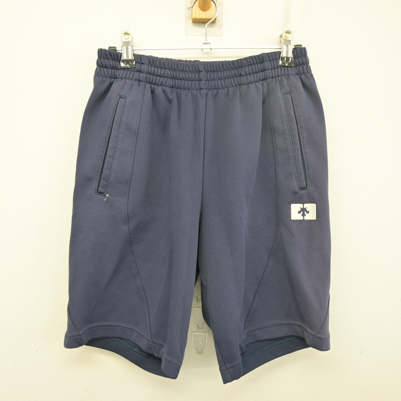 【中古】兵庫県 北摂三田高等学校 女子制服 3点 (ジャージ 上・体操服 上・体操服 下) sf104087