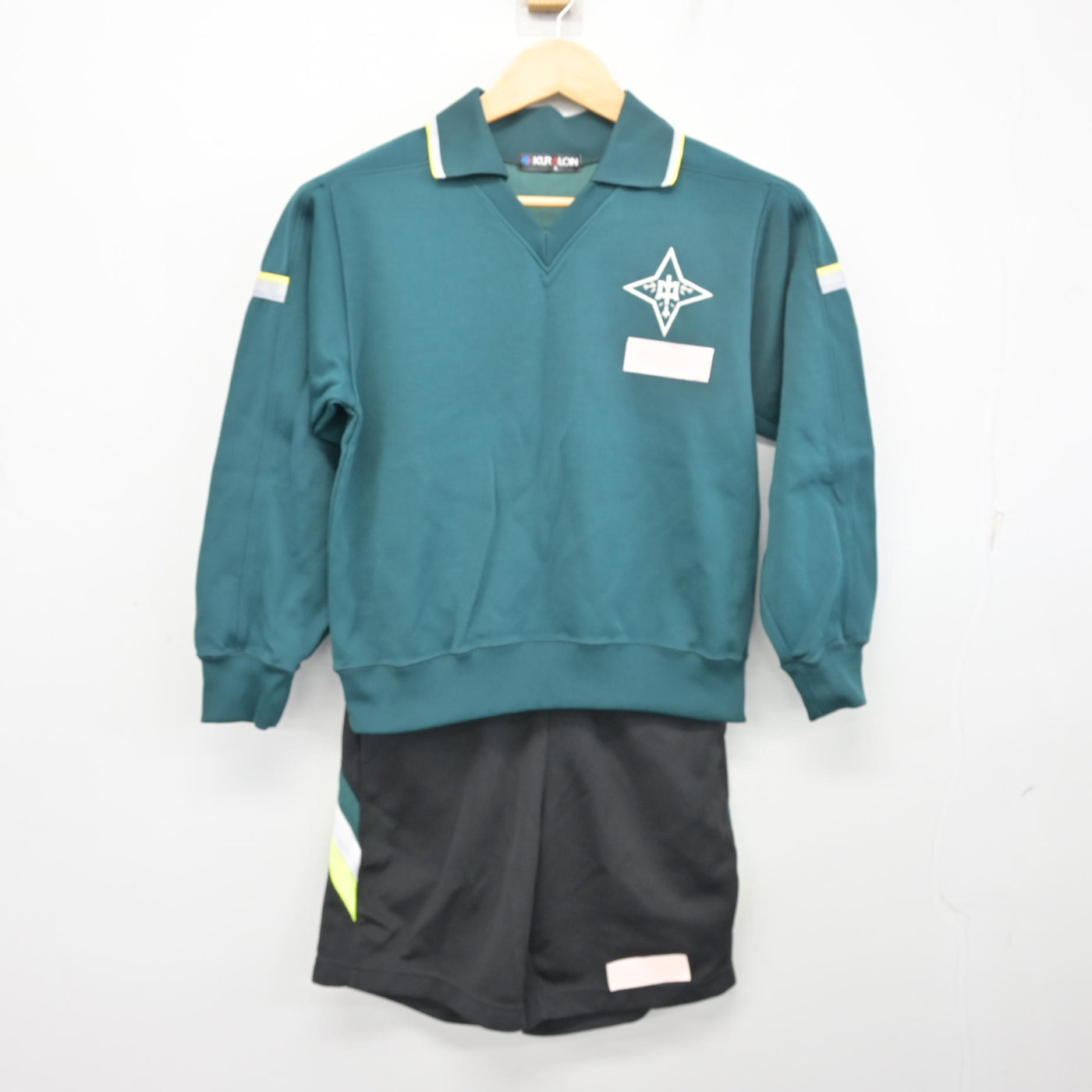 【中古】岩手県 黒石野中学校 女子制服 3点 (ジャージ 上・体操服 上・体操服 下) sf104092
