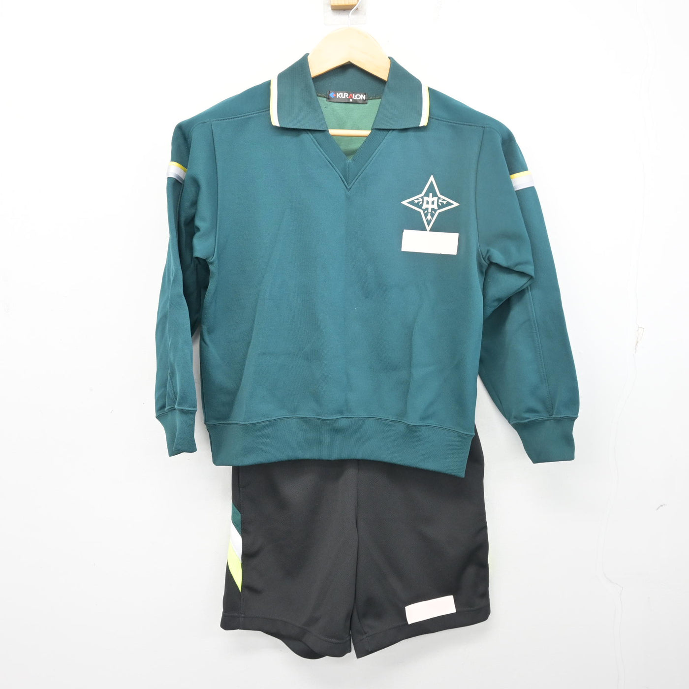 【中古】岩手県 黒石野中学校 女子制服 3点 (ジャージ 上・体操服 上・体操服 下) sf104093