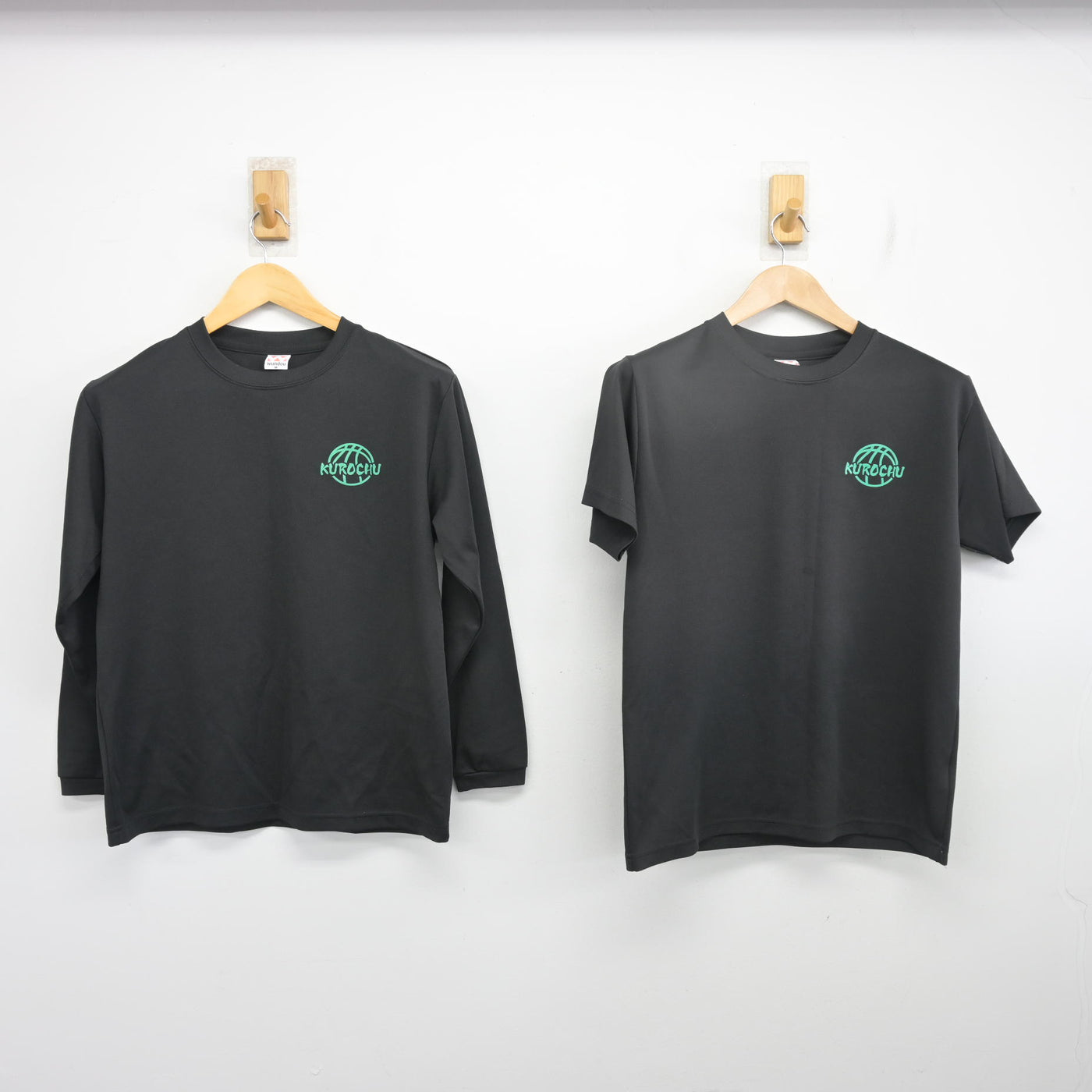 【中古】岩手県 黒石野中学校/バスケットボール部 女子制服 2点 (シャツ) sf104099