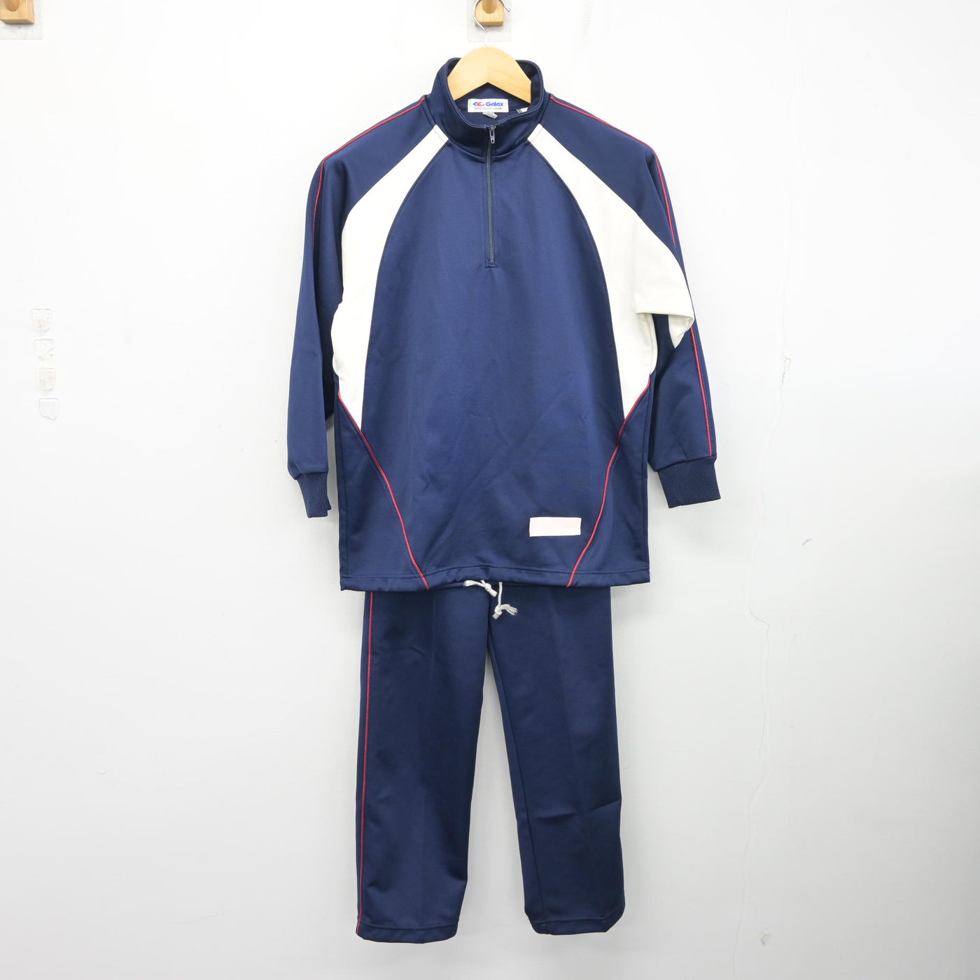 【中古】東京都 松江第五中学校 女子制服 2点 (ジャージ 上・ジャージ 下) sf104117
