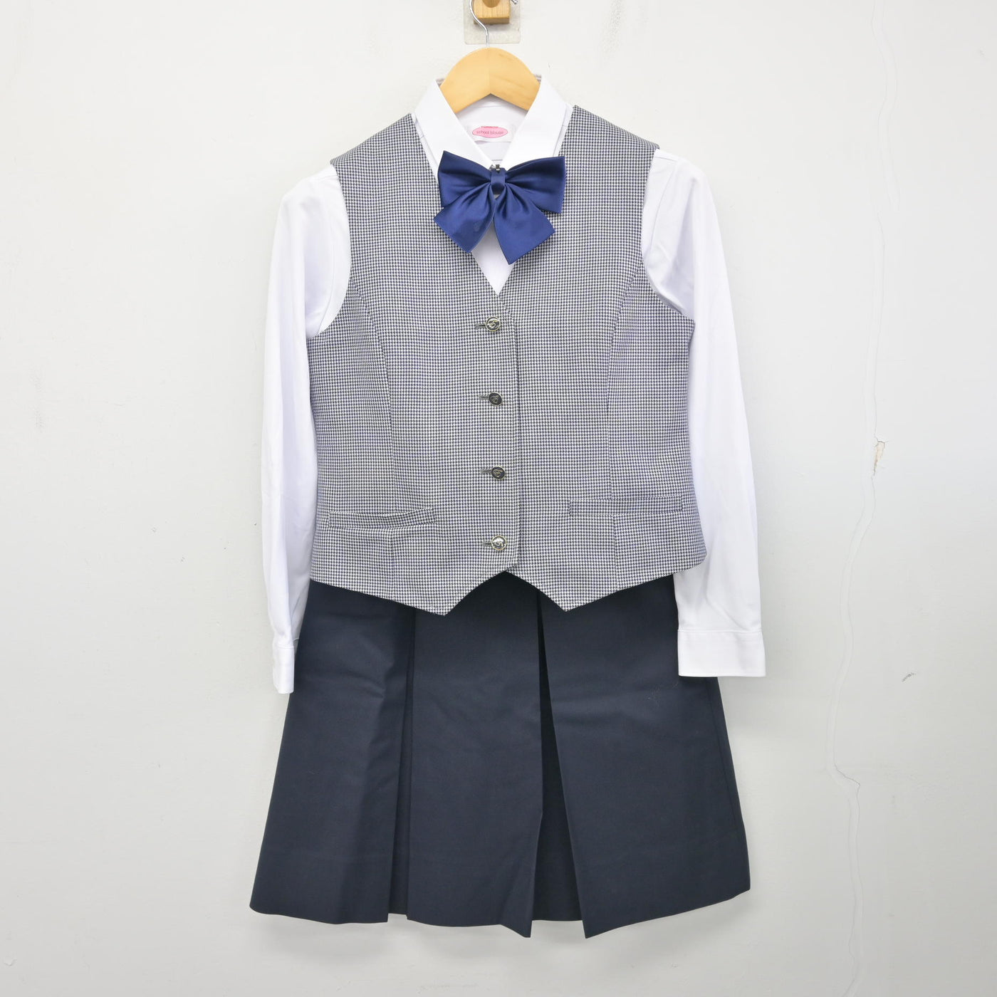 【中古】宮城県 東向陽台中学校 女子制服 5点 (ブレザー・ベスト・シャツ・スカート) sf104119