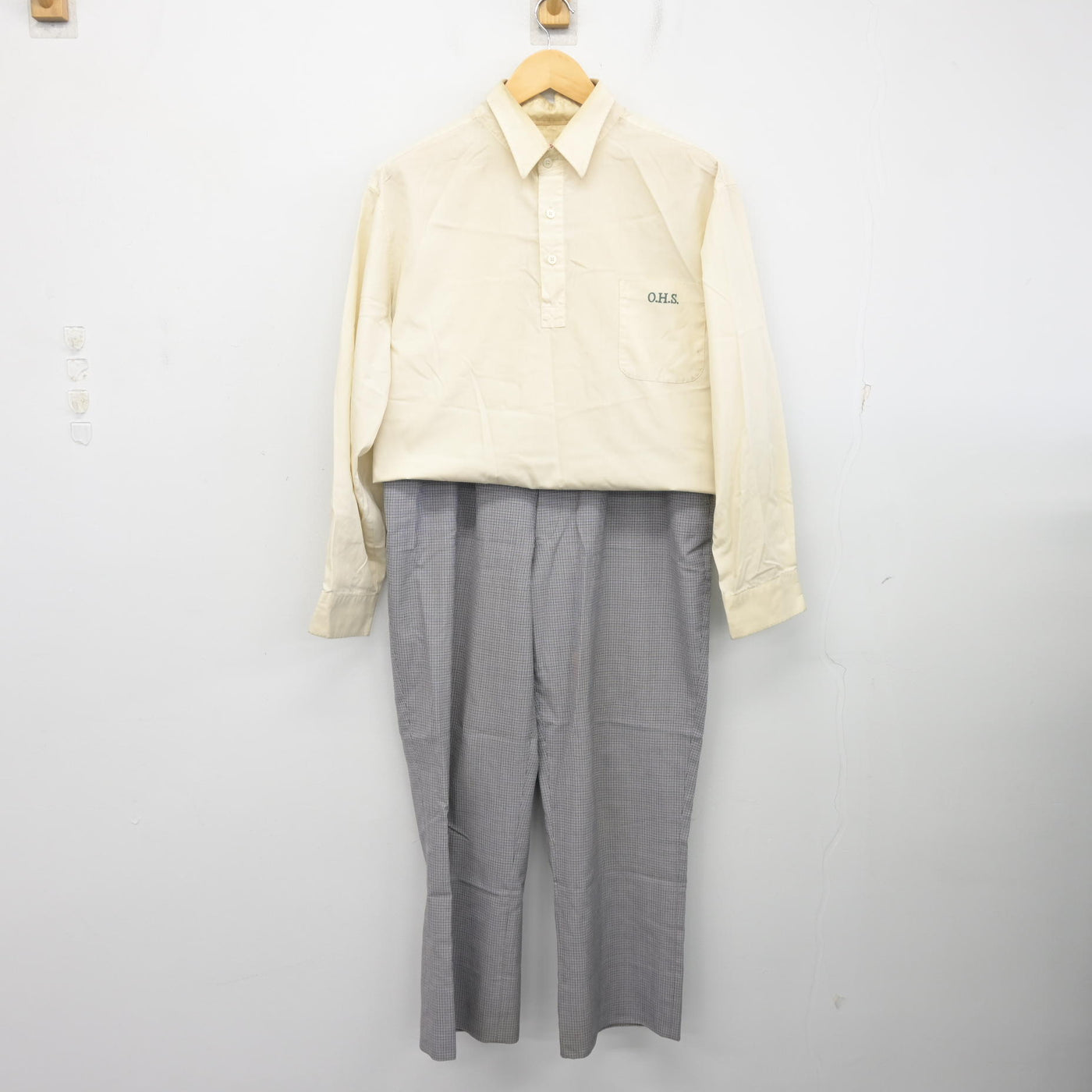 【中古】熊本県 小国高等学校 男子制服 2点 (シャツ・ズボン) sf104124