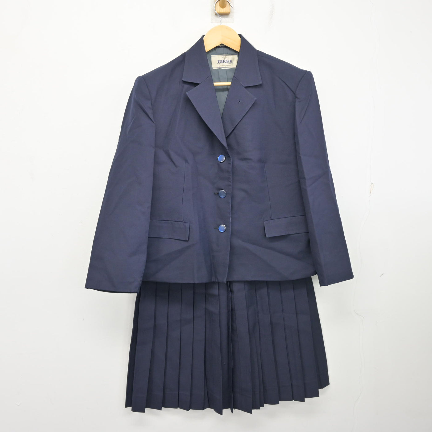 【中古】愛知県 同朋高等学校 女子制服 2点 (ブレザー・スカート) sf104131
