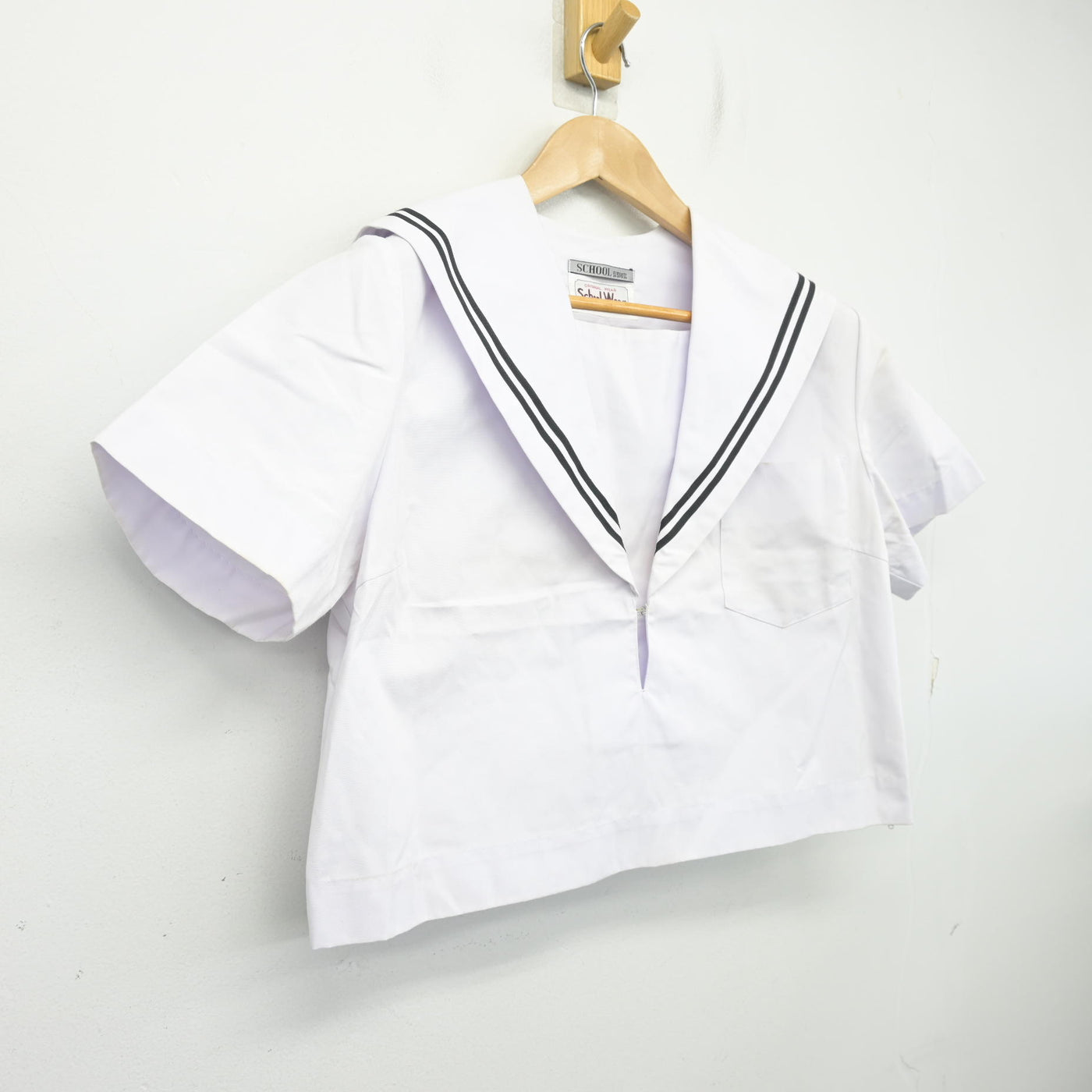 【中古】愛知県 志賀中学校 女子制服 1点 (セーラー服) sf104134