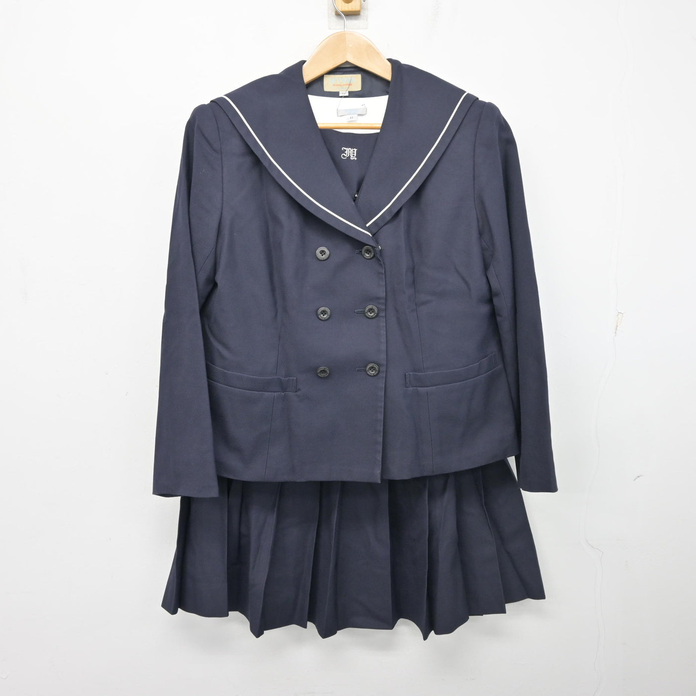 【中古】東京都 板橋有徳高等学校 女子制服 3点 (ブレザー・シャツ・スカート) sf104138