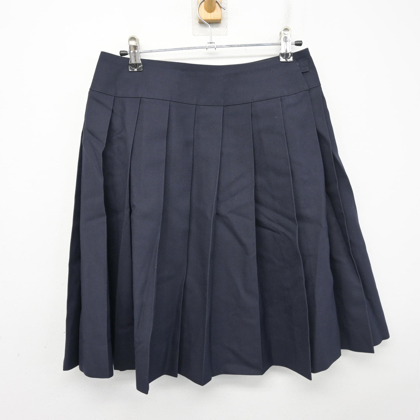 【中古】東京都 板橋有徳高等学校 女子制服 3点 (ブレザー・シャツ・スカート) sf104138