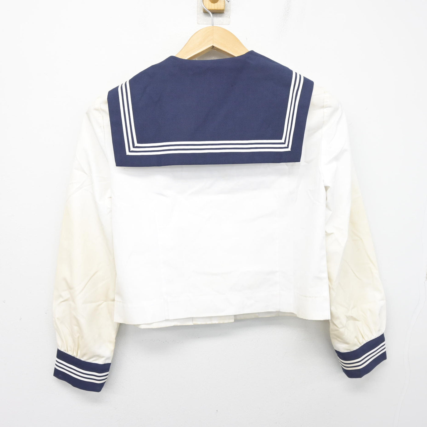 【中古】千葉県 畑沢中学校 女子制服 2点 (セーラー服・スカート) sf104142