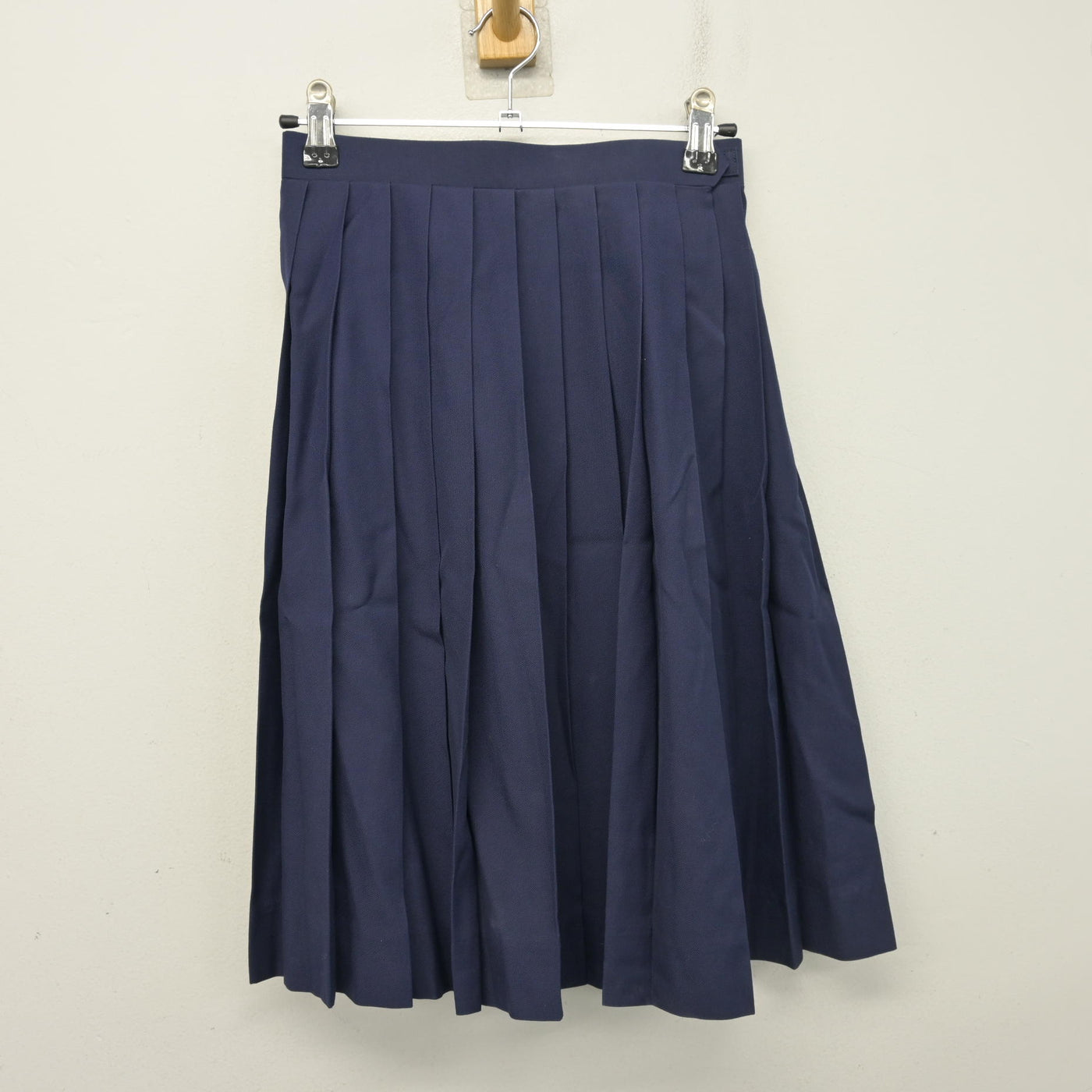 【中古】千葉県 畑沢中学校 女子制服 2点 (セーラー服・スカート) sf104142