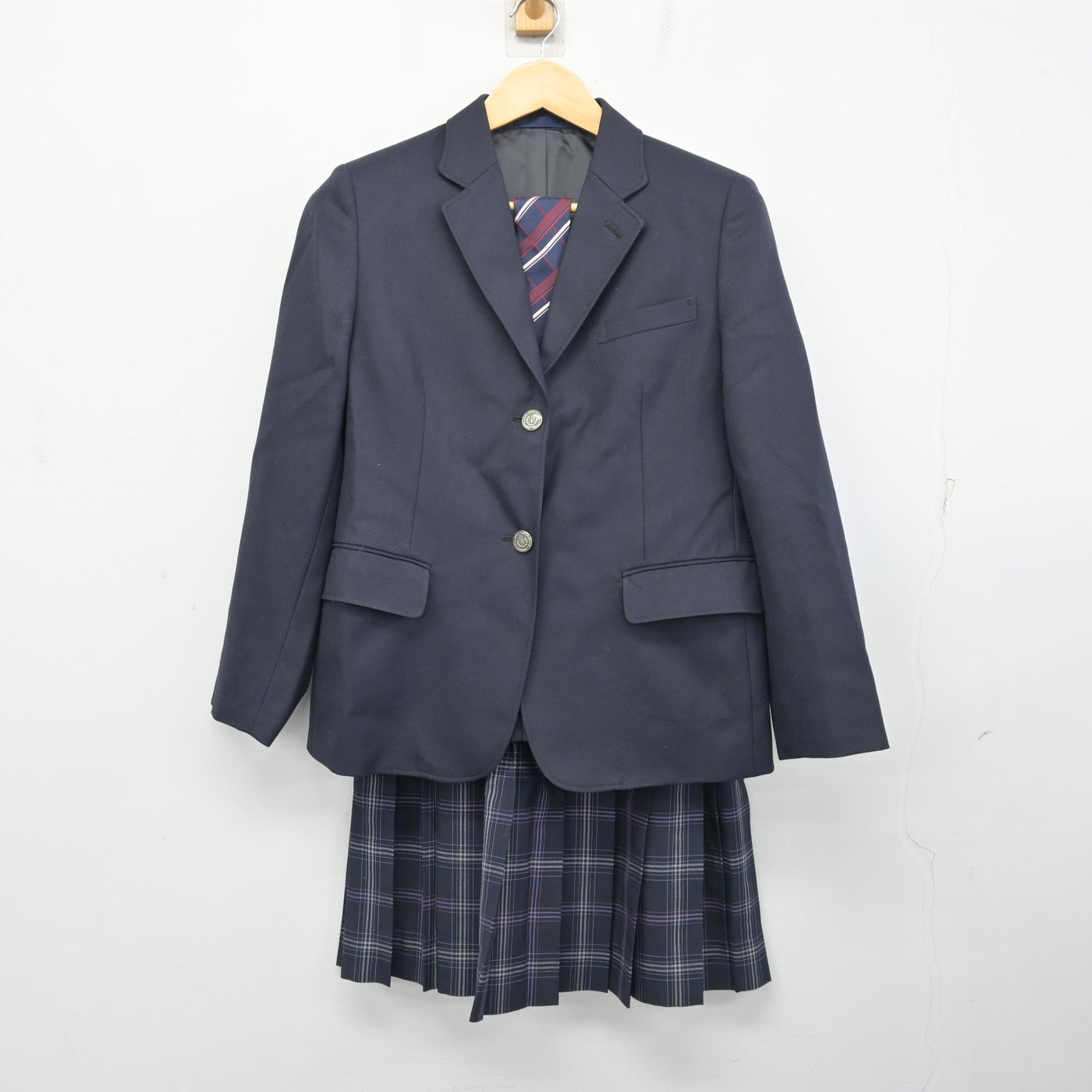 【中古】 飛鳥未来高等学校 女子制服 4点 (ブレザー・ニット・スカート) sf104166