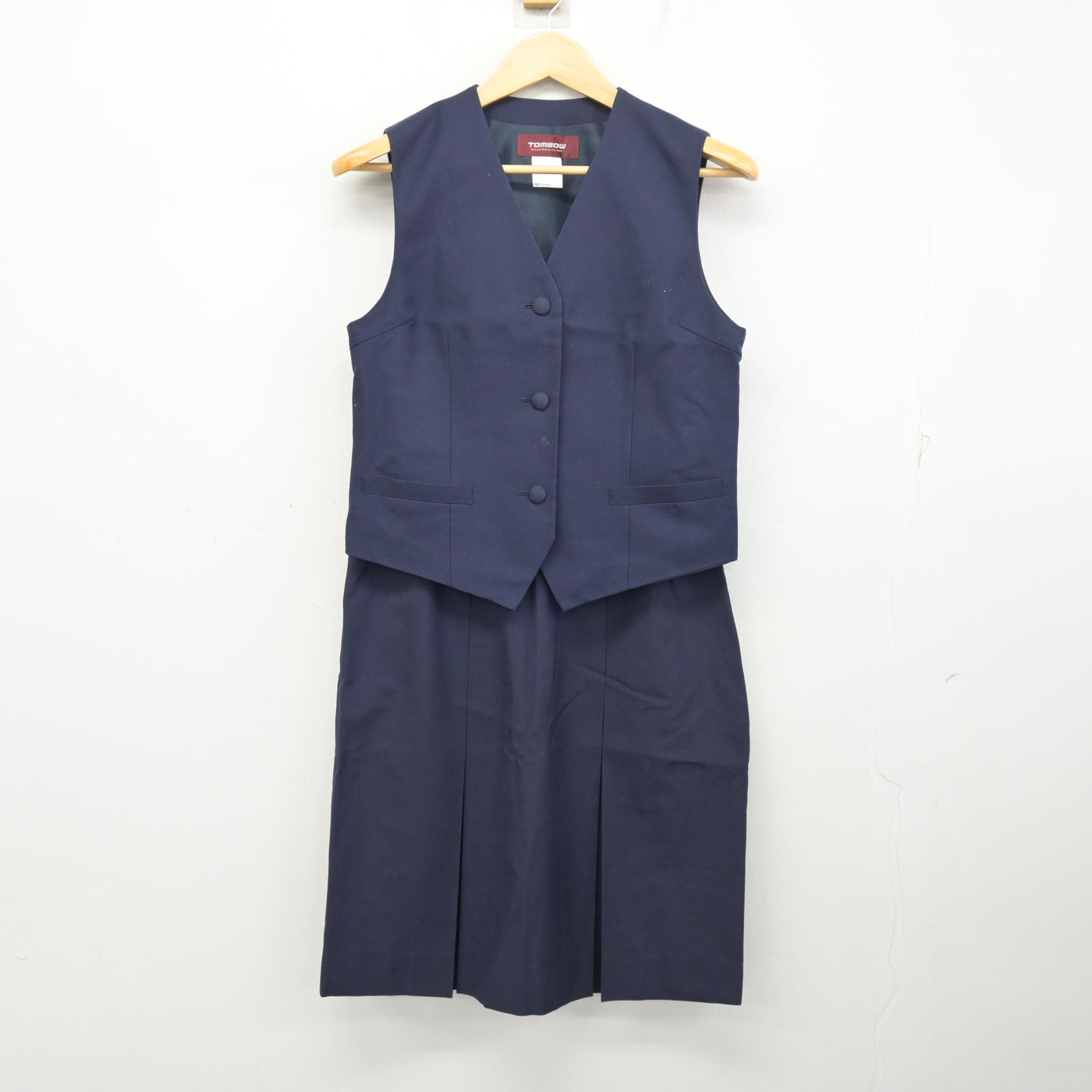 【中古】千葉県 千城台南中学校 女子制服 2点 (ベスト・スカート) sf104170