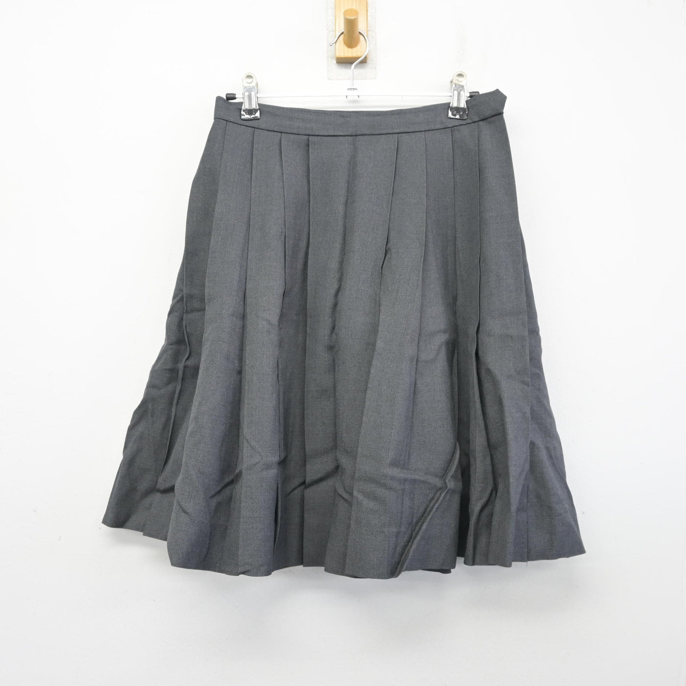 【中古】東京都 鷗友学園女子中学高等学校 女子制服 2点 (ブレザー・スカート) sf104172