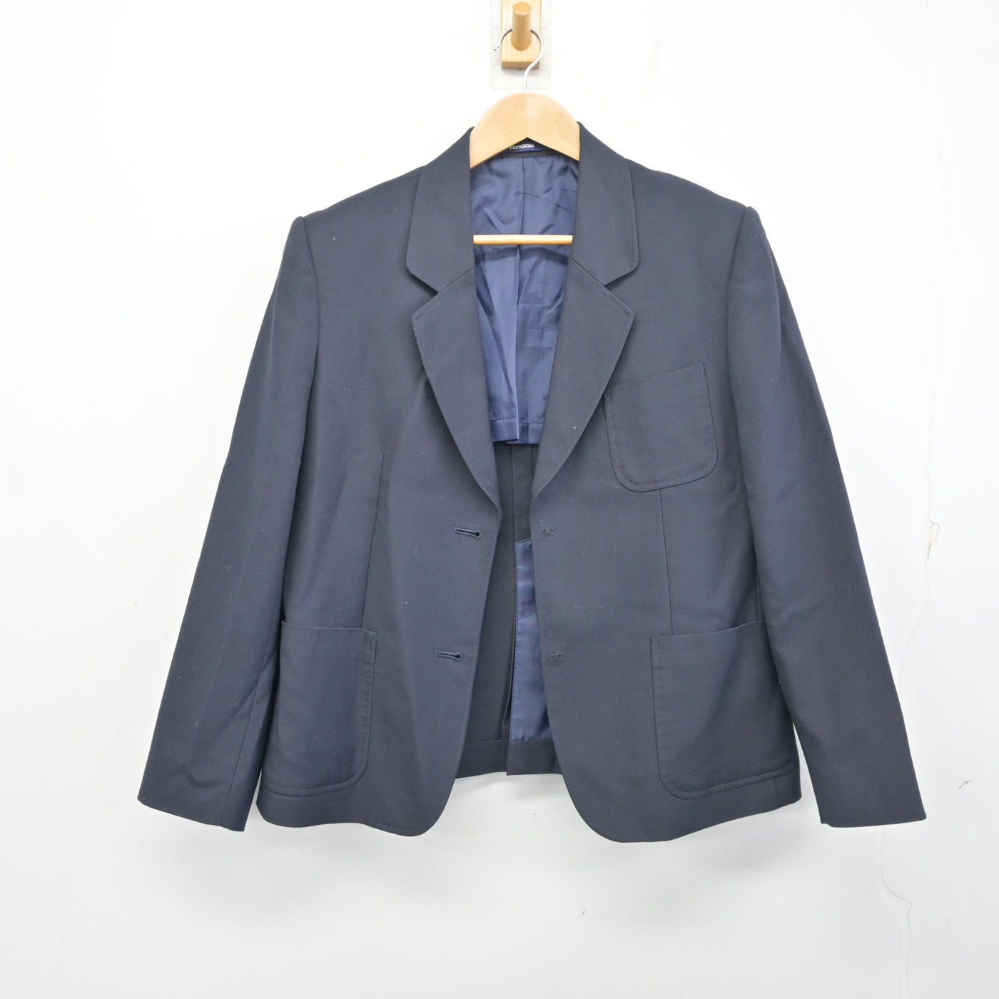 【中古】千葉県 有吉中学校 女子制服 3点 (ブレザー・スカート) sf104182