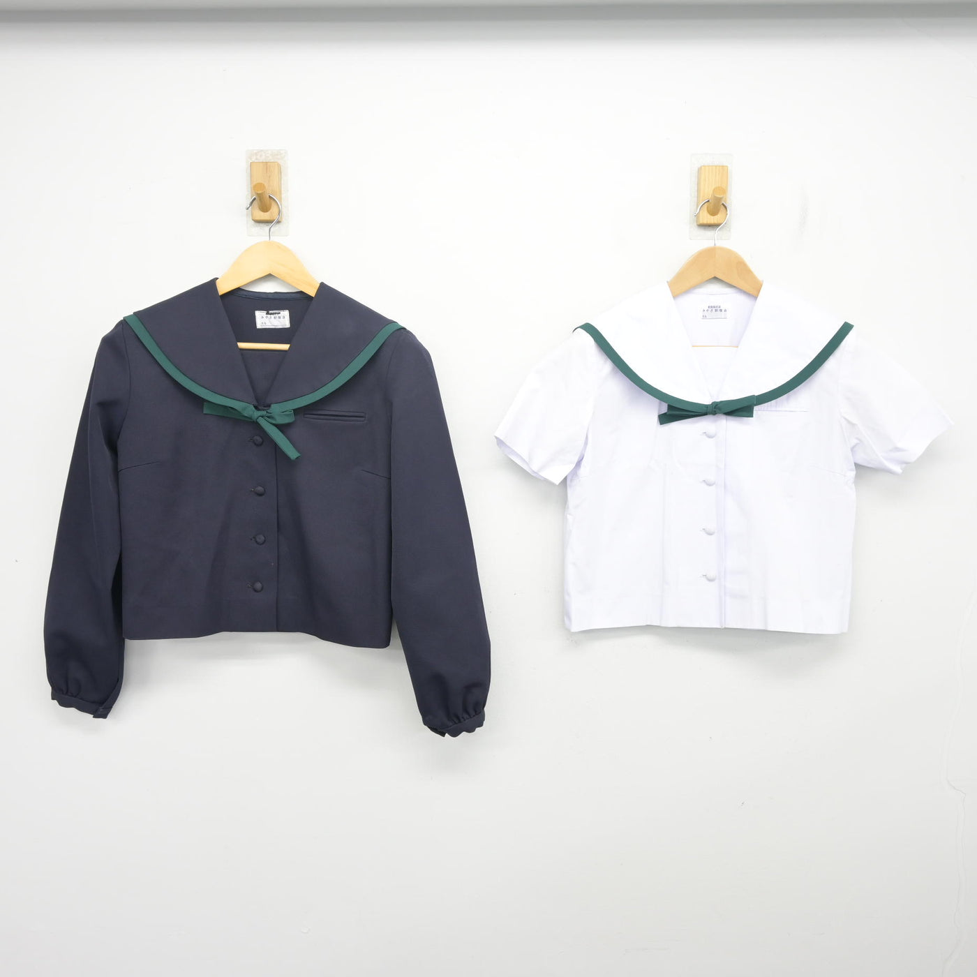 【中古】沖縄県 コザ高等学校 女子制服 2点 (セーラー服・セーラー服) sf104215