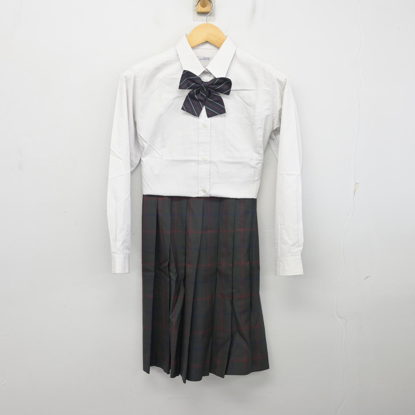 【中古】愛知県 豊田東高等学校 女子制服 4点 (ブレザー・シャツ・スカート) sf104242