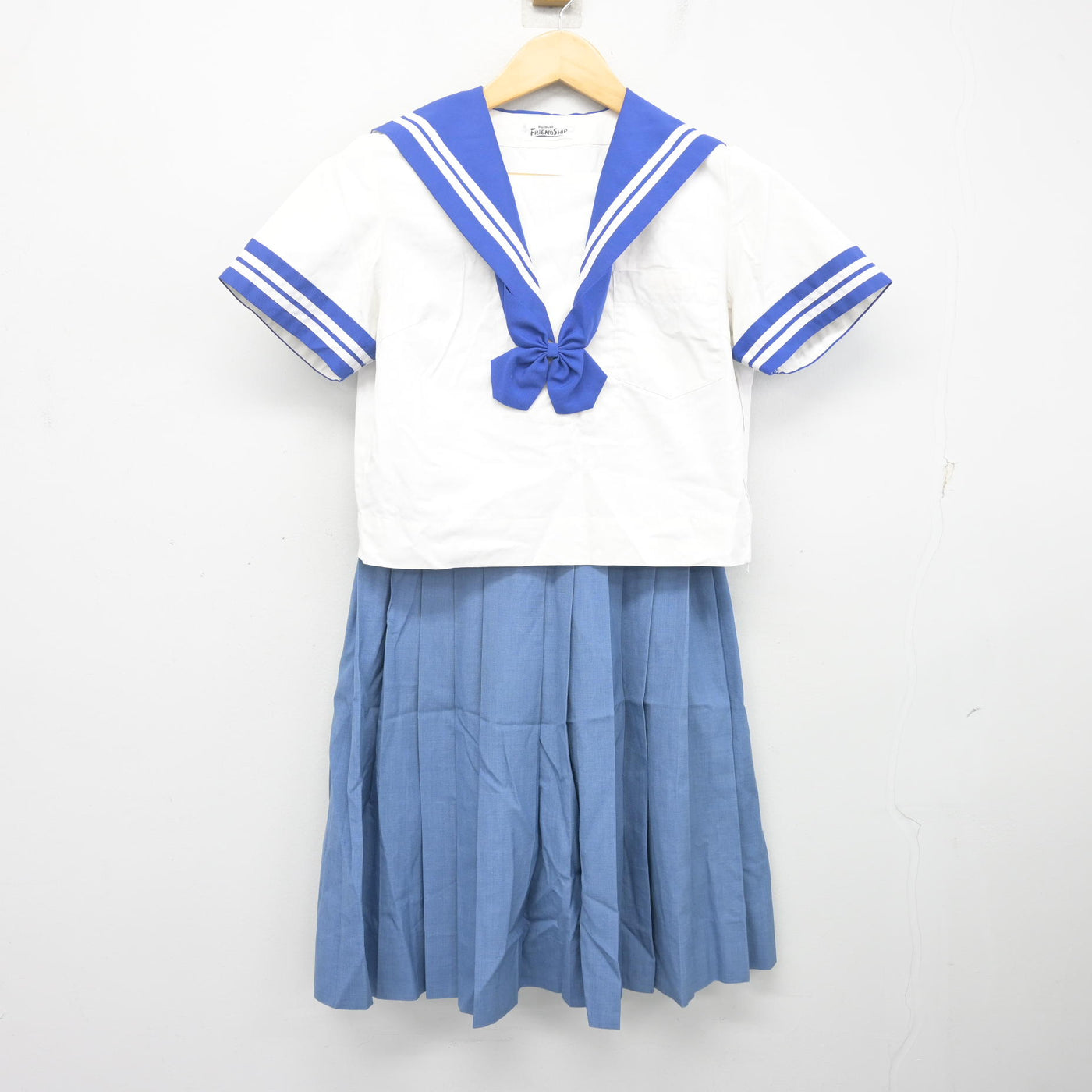 【中古】熊本県 託麻中学校 女子制服 4点 (セーラー服・セーラー服・スカート) sf104334