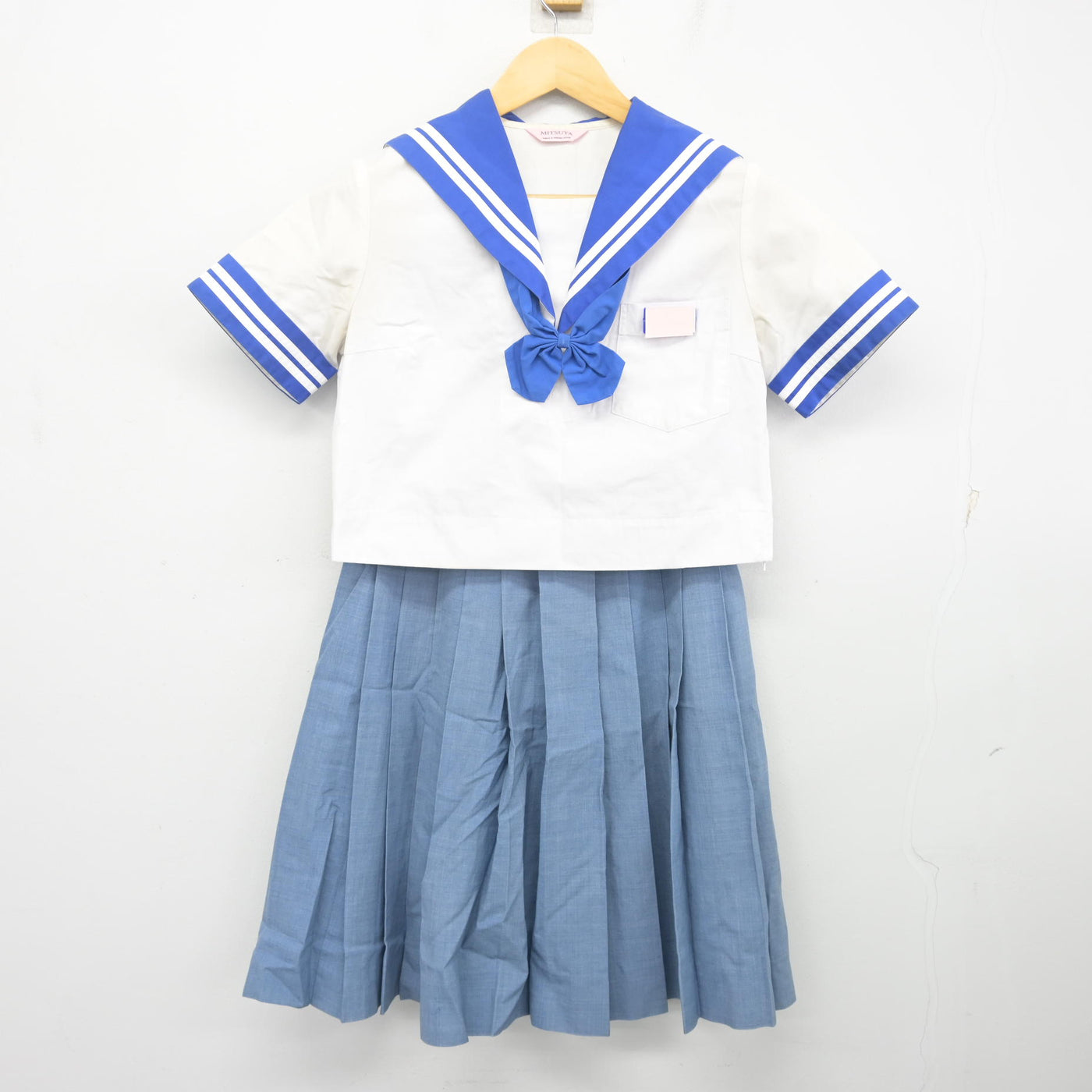 【中古】熊本県 託麻中学校 女子制服 4点 (セーラー服・スカート) sf104335
