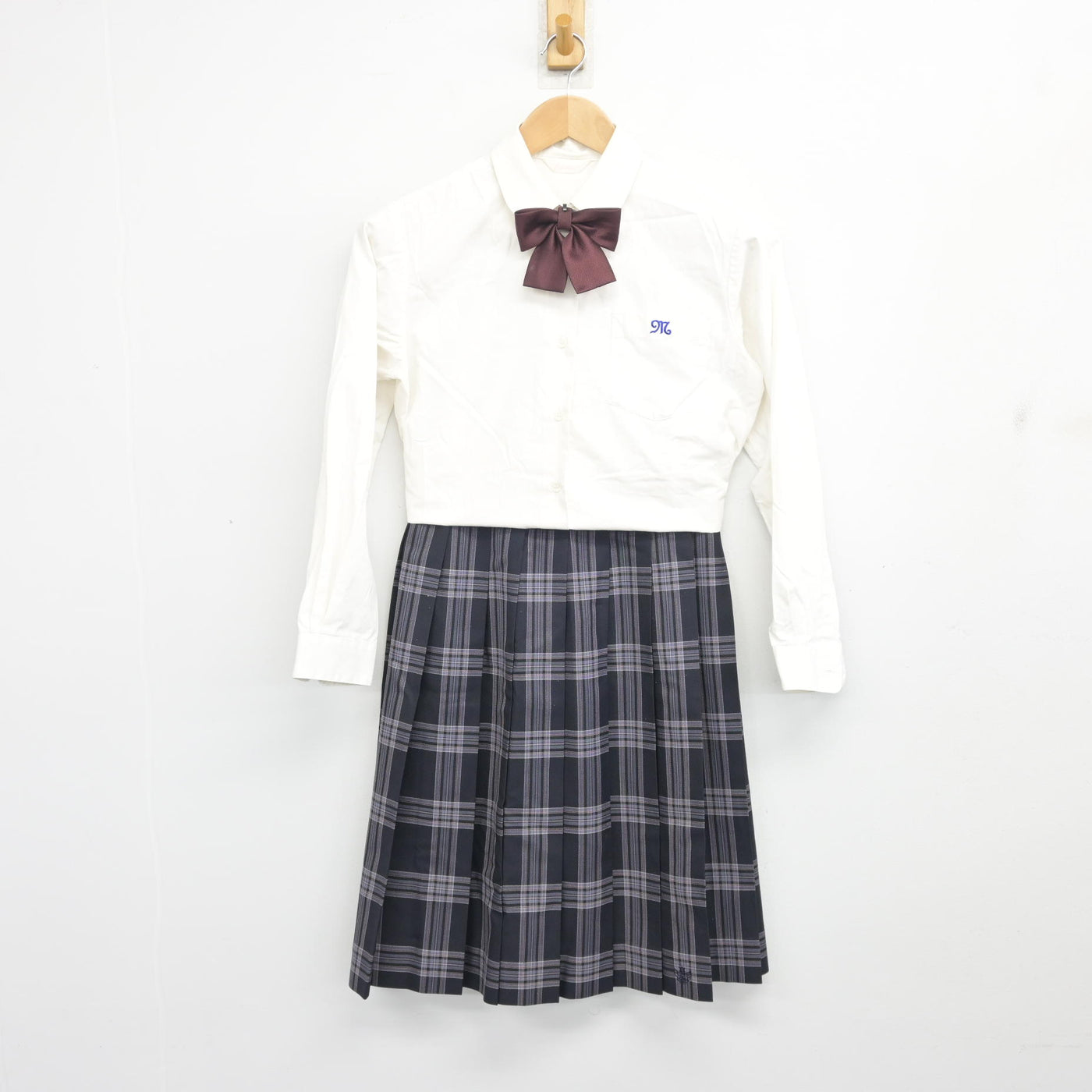 【中古】兵庫県 明石南高等学校 女子制服 4点 (ブレザー・シャツ・スカート) sf104637